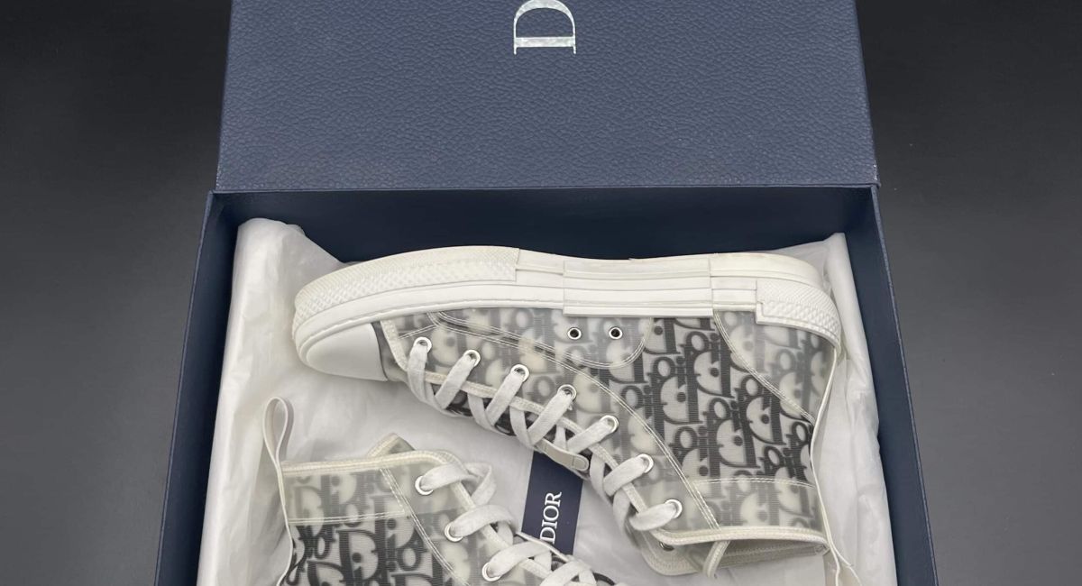 4447 Dior 42