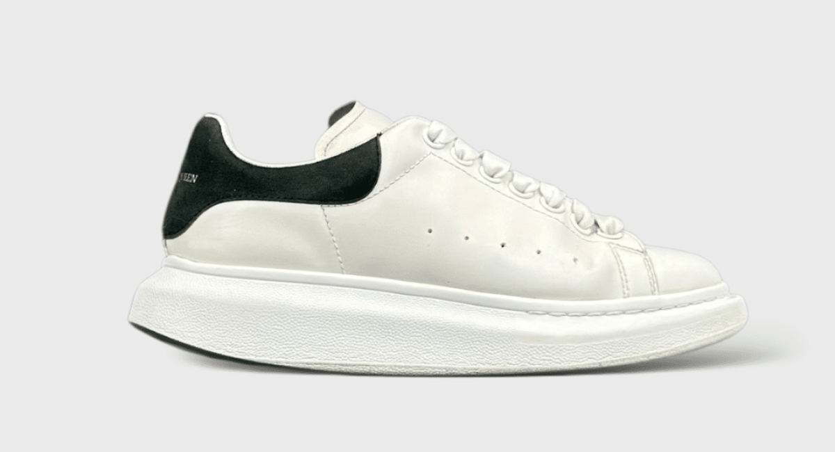 0000000178 Alexander Mcqueen Oversize Noir/blanc 37