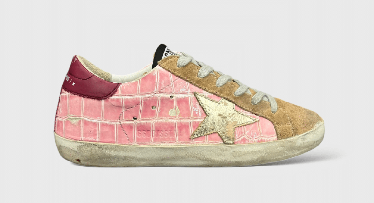 4300 Golden Goose 35