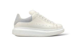 Chaussures. png scaled 29111702