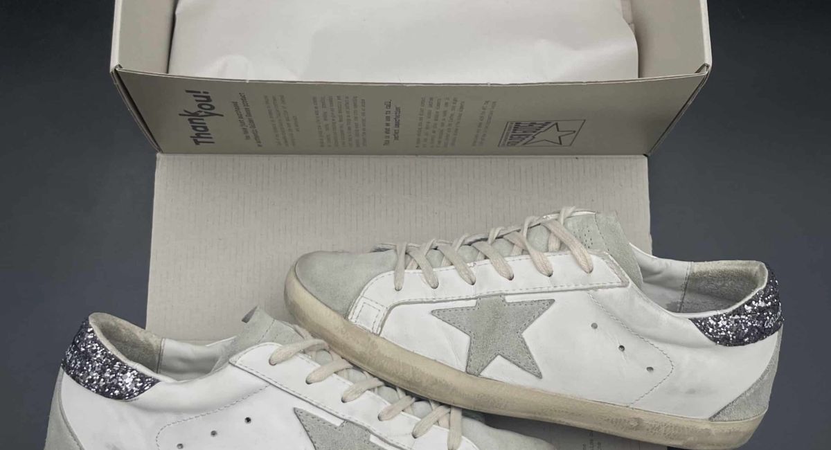 4437 Golden Goose 39