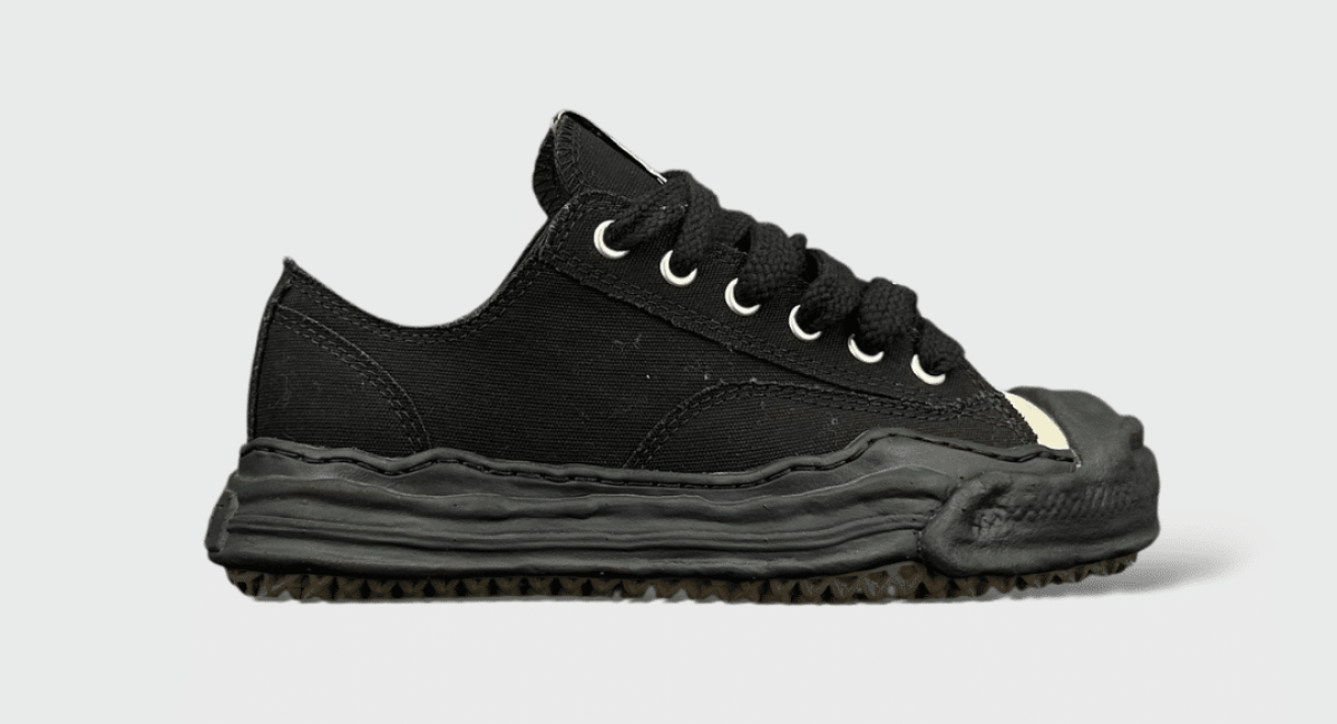 8017 Maison Mihara Yasuhiro Hank Noir 41