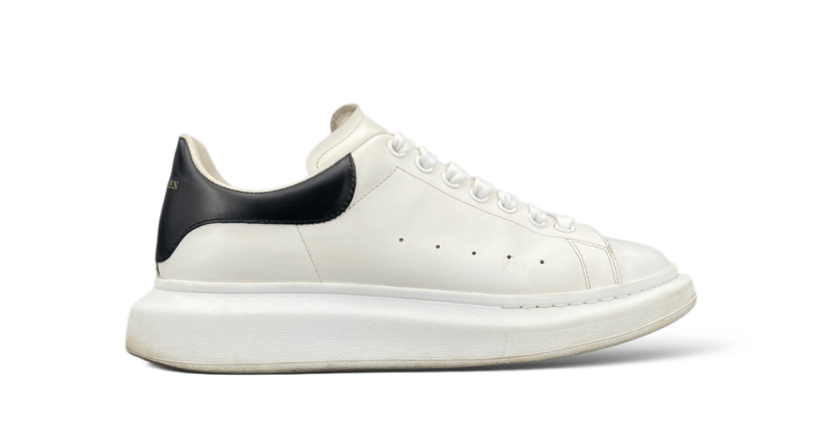 Alexander Mcqueen Oversize / Blanc / Noir / 43