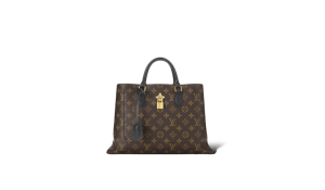 Copie de CANVA CHAUSSURES 50 a0bc77bd