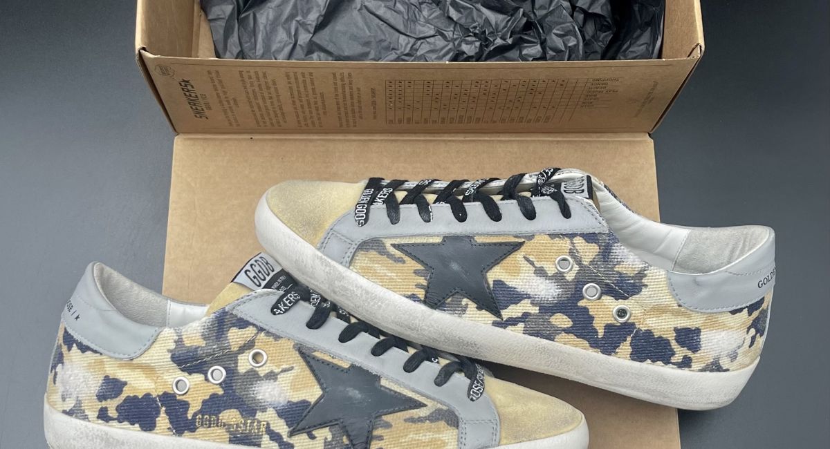 3197 Golden Goose 42