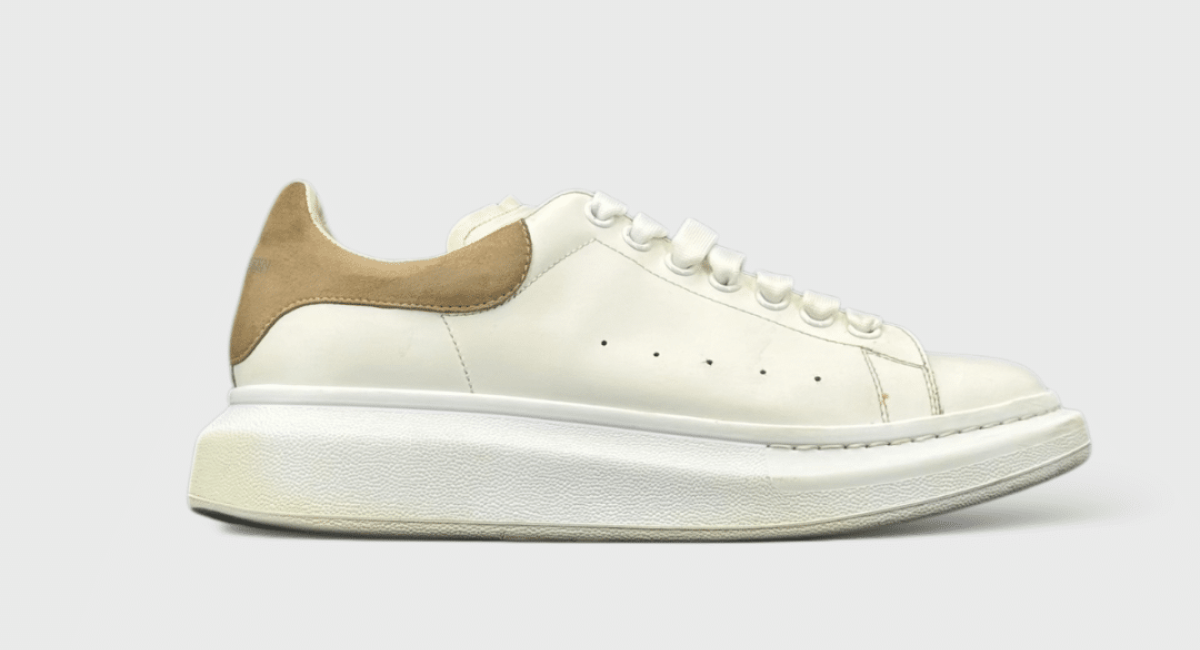 0000000645 Alexander Mcqueen Oversize Beige/blanc 42