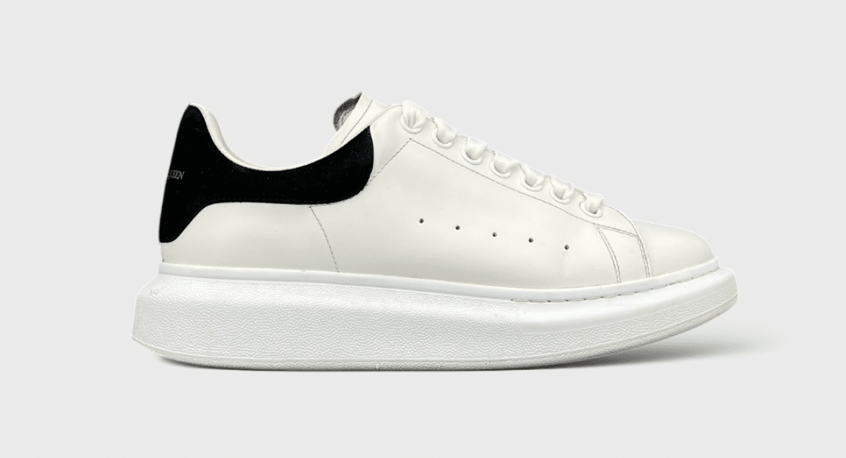 7503 Alexander McQueen Oversize Blanc/Daim Noir 40,5