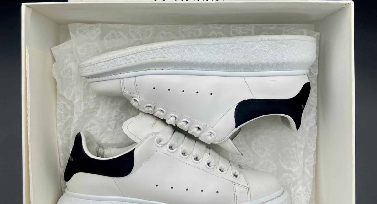 Alexander Mcqueen Oversize Blanc Noir 36,5