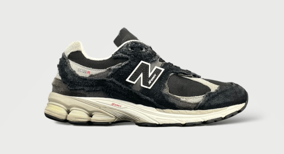 9334 New Balance 2002 R PP Noir 41,5