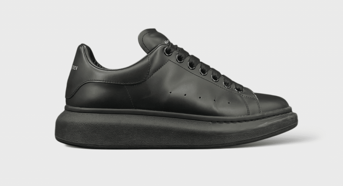 7511 Alexander McQueen Oversize noir 42