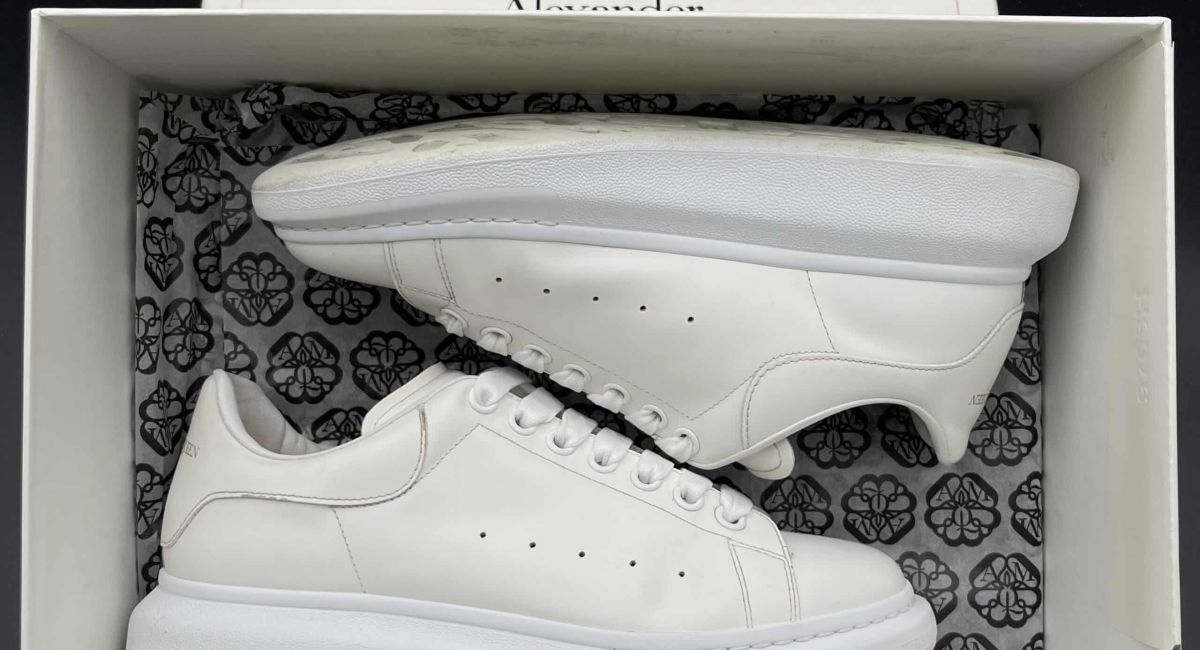 Alexander Mcqueen oversize blanc 41