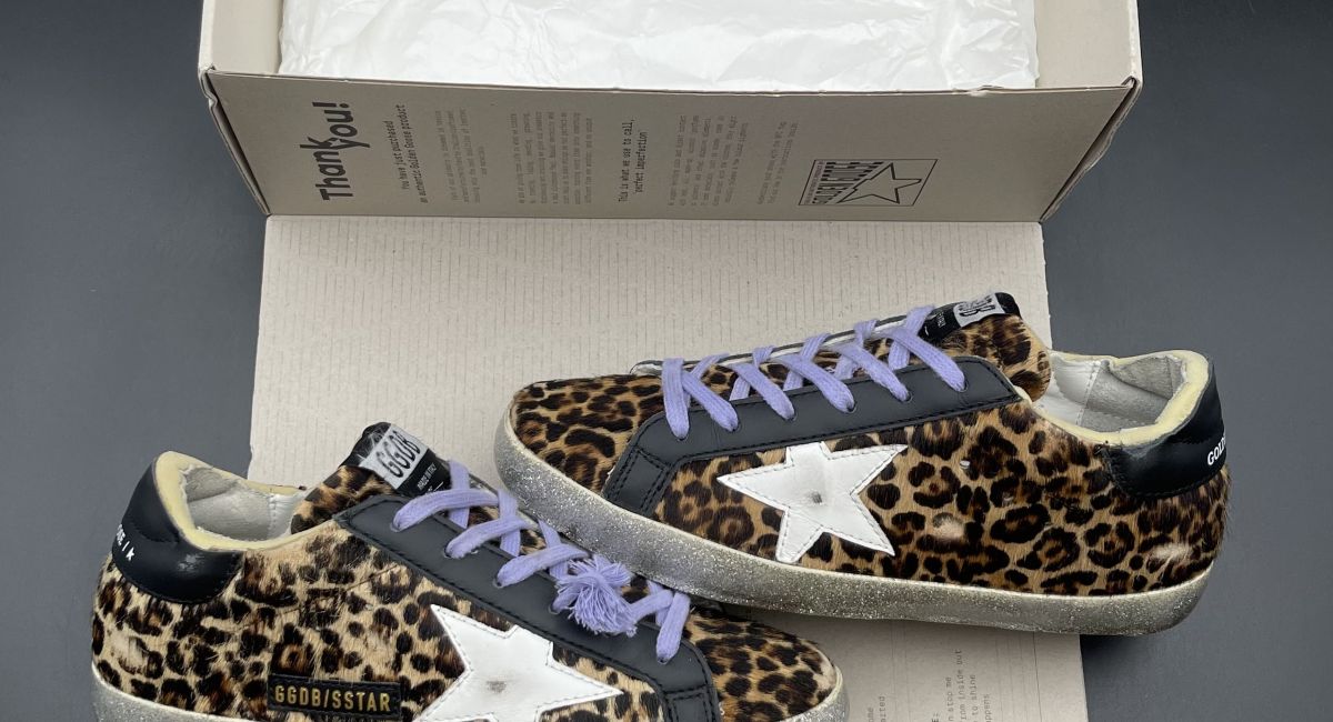 4358 Golden Goose 36