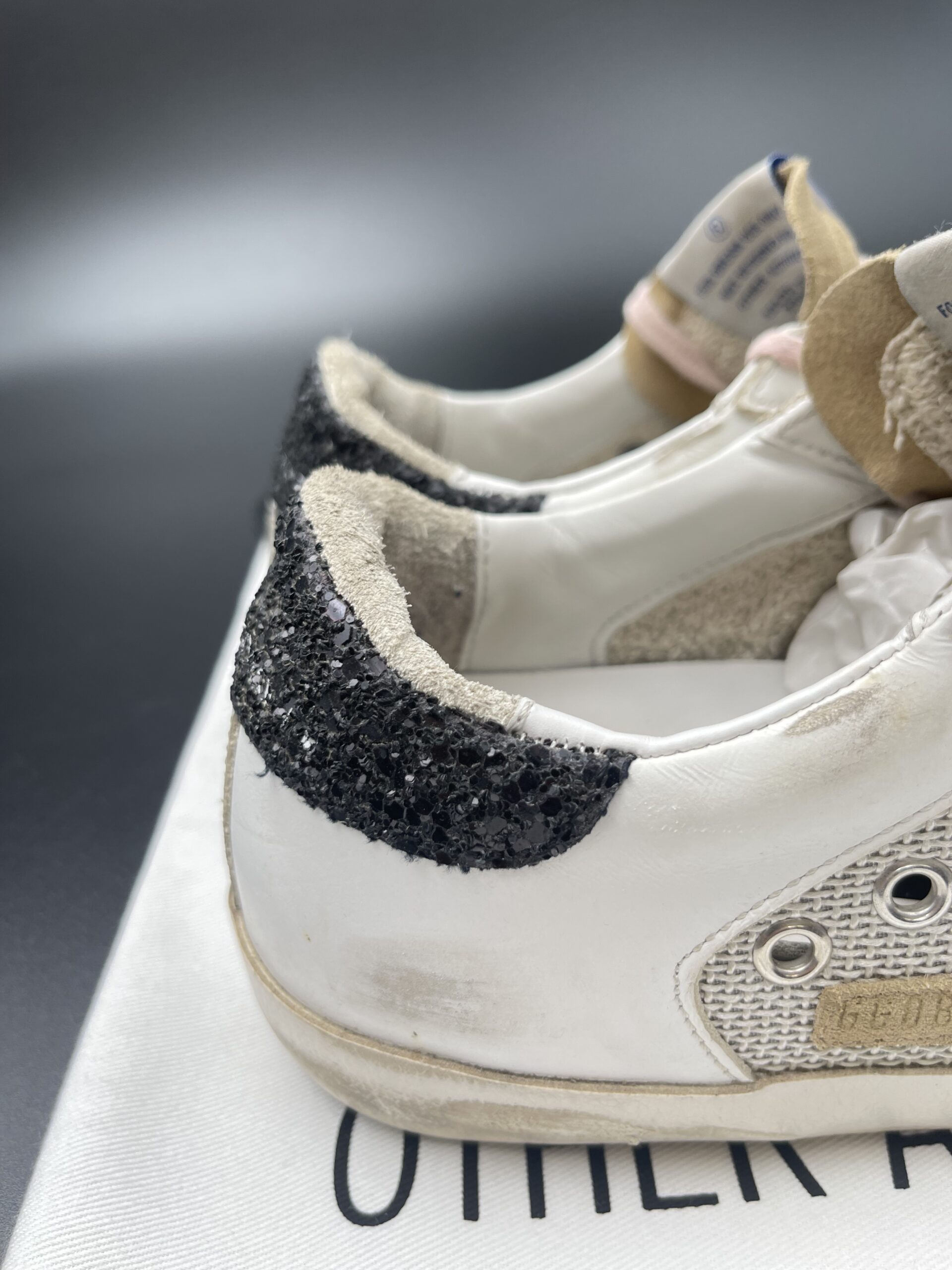2990 Golden Goose 36 – 16