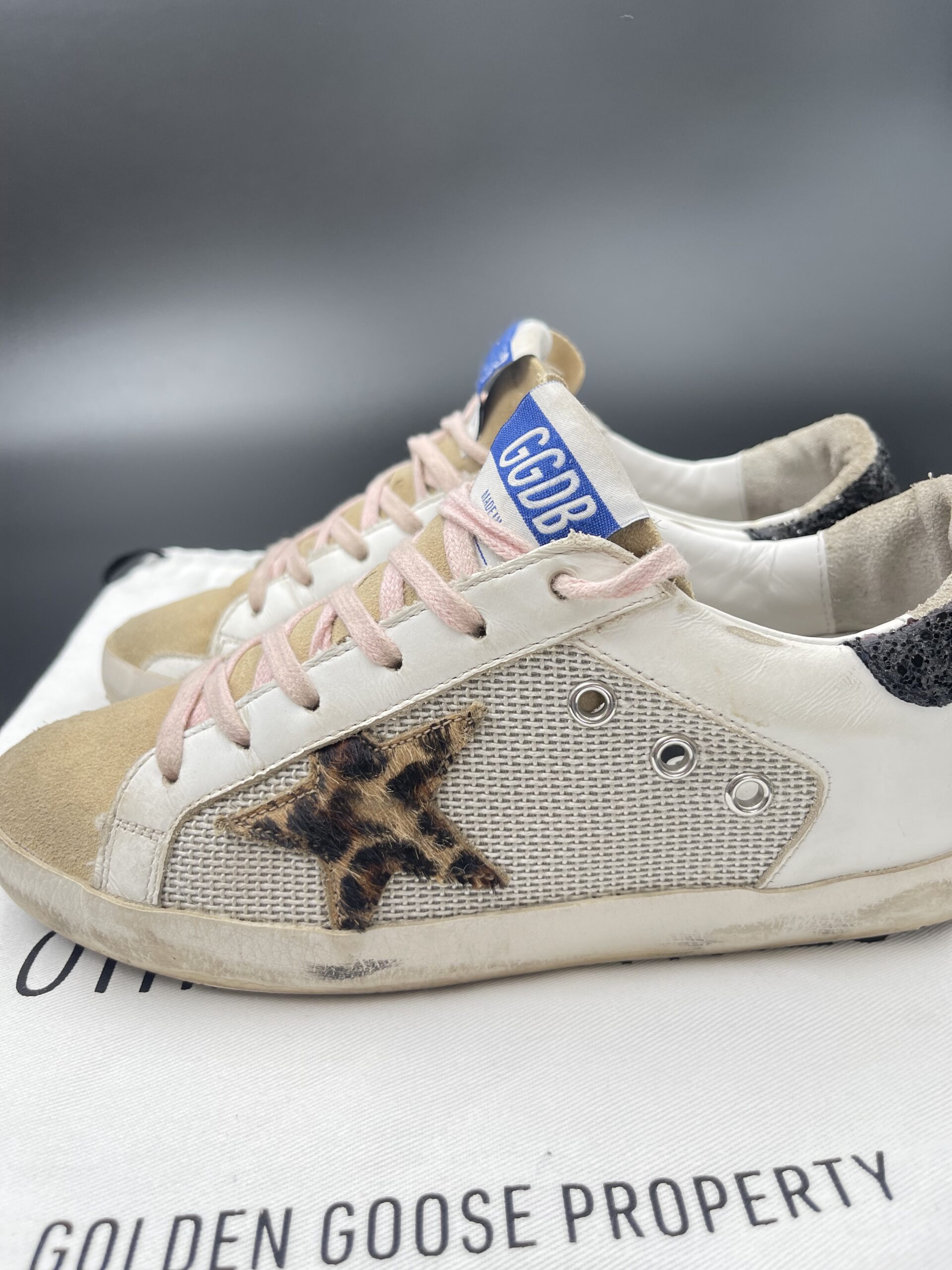 2990 Golden Goose 36 – 13