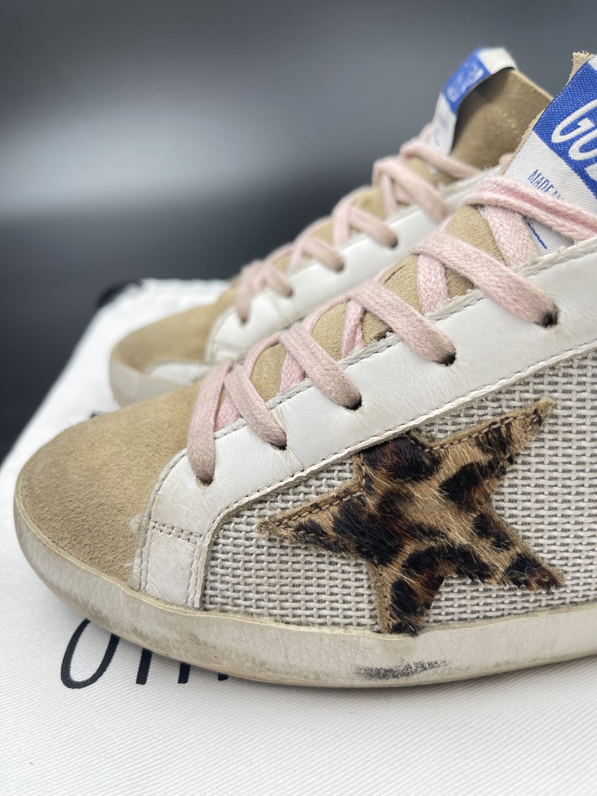 2990 Golden Goose 36 – 14