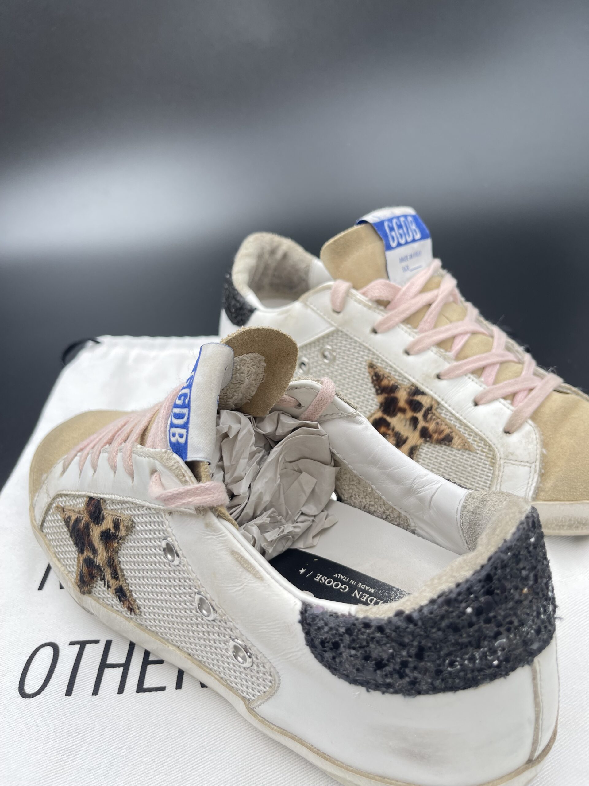2990 Golden Goose 36 – 12