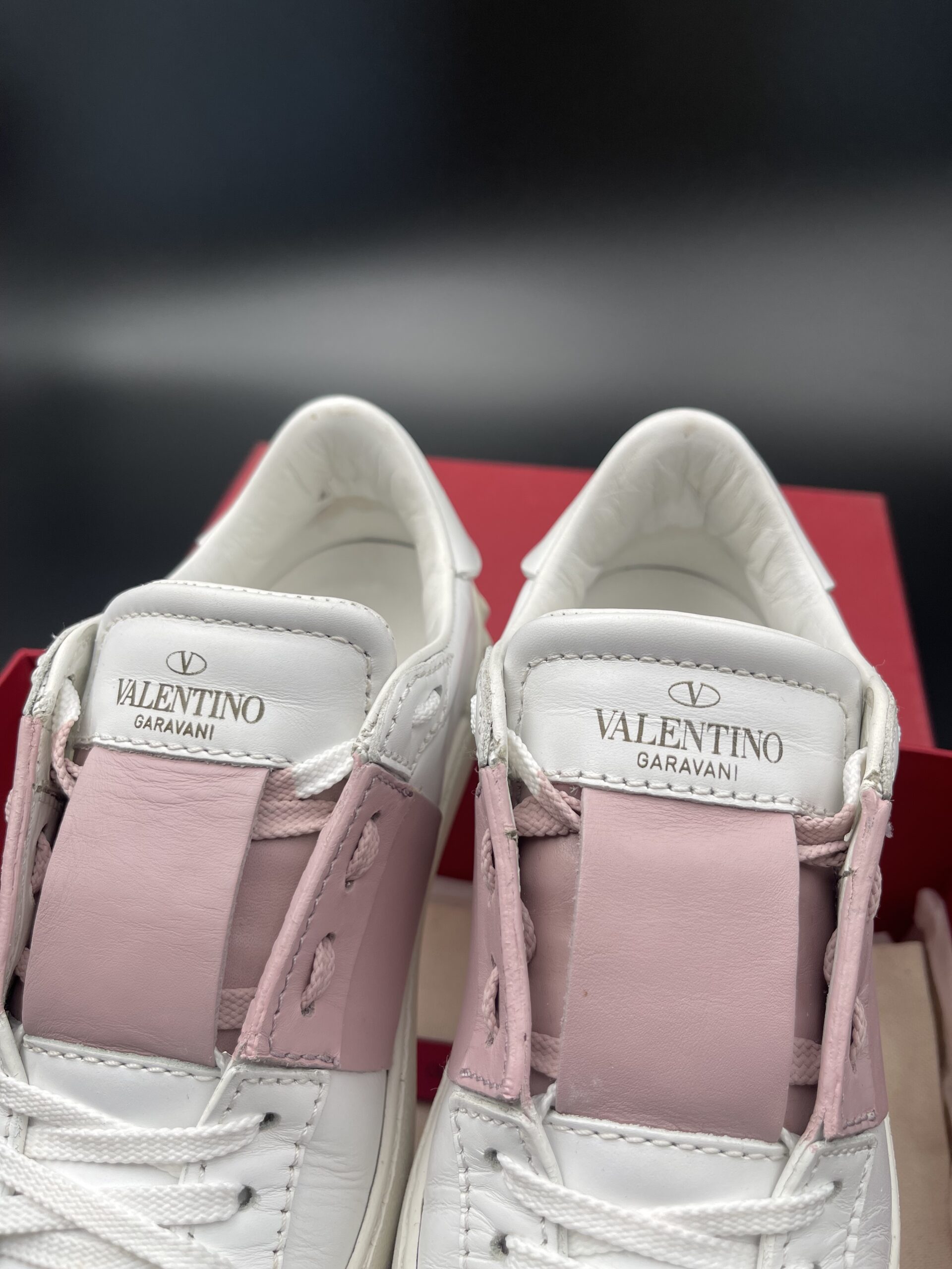2921 Valentino 35 – 2