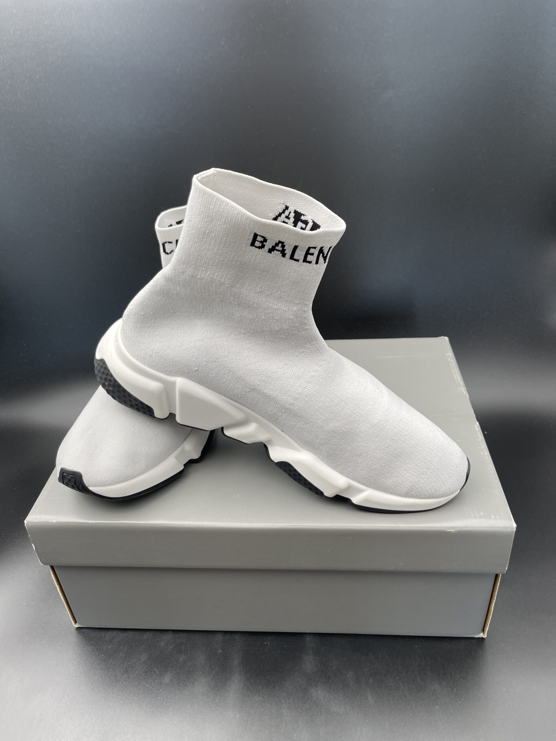 3146 Balenciaga 42 – 8