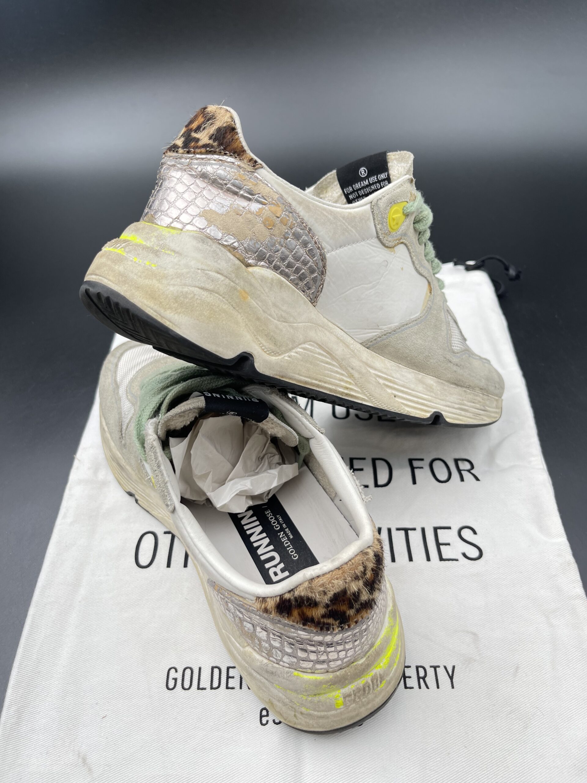 3157 Golden Goose 36 – 8