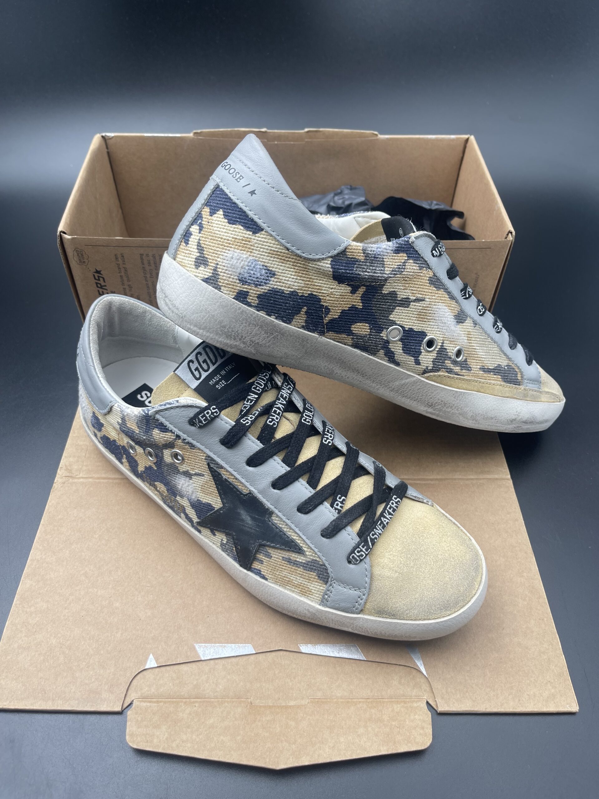 3197 Golden Goose 42 – 10
