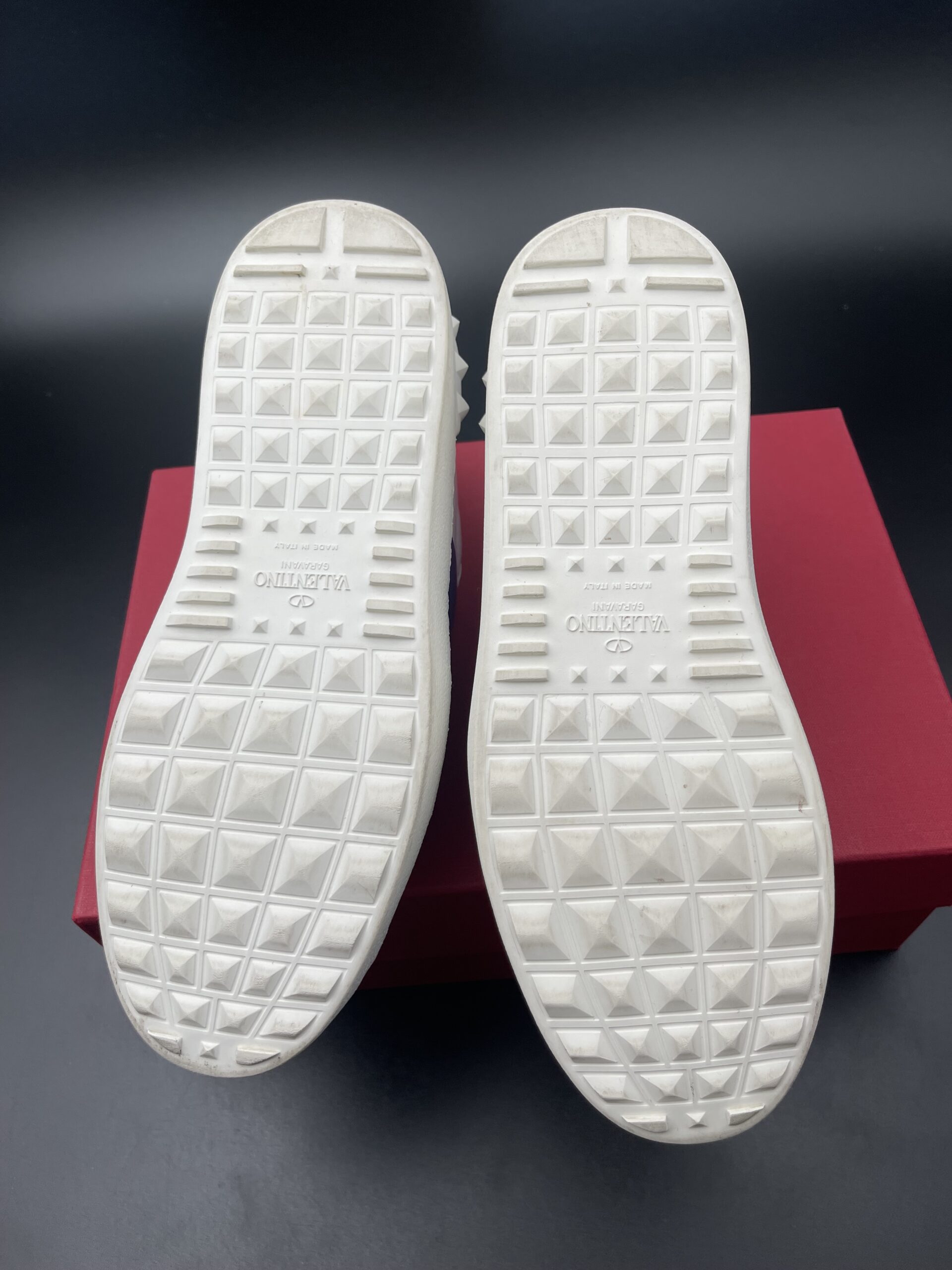 3396 Valentino 38 – 12