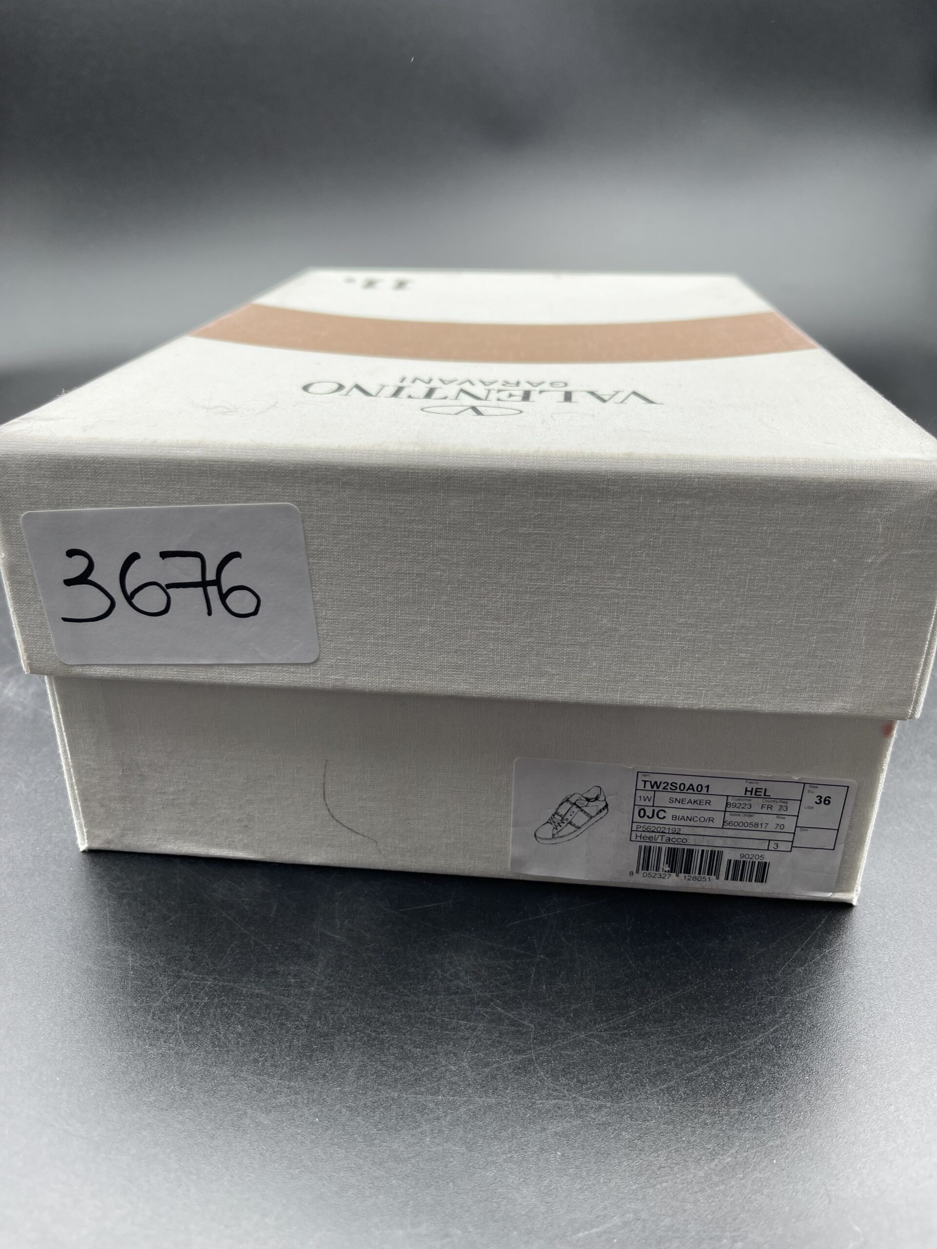 3676 Valentino 36 – 12