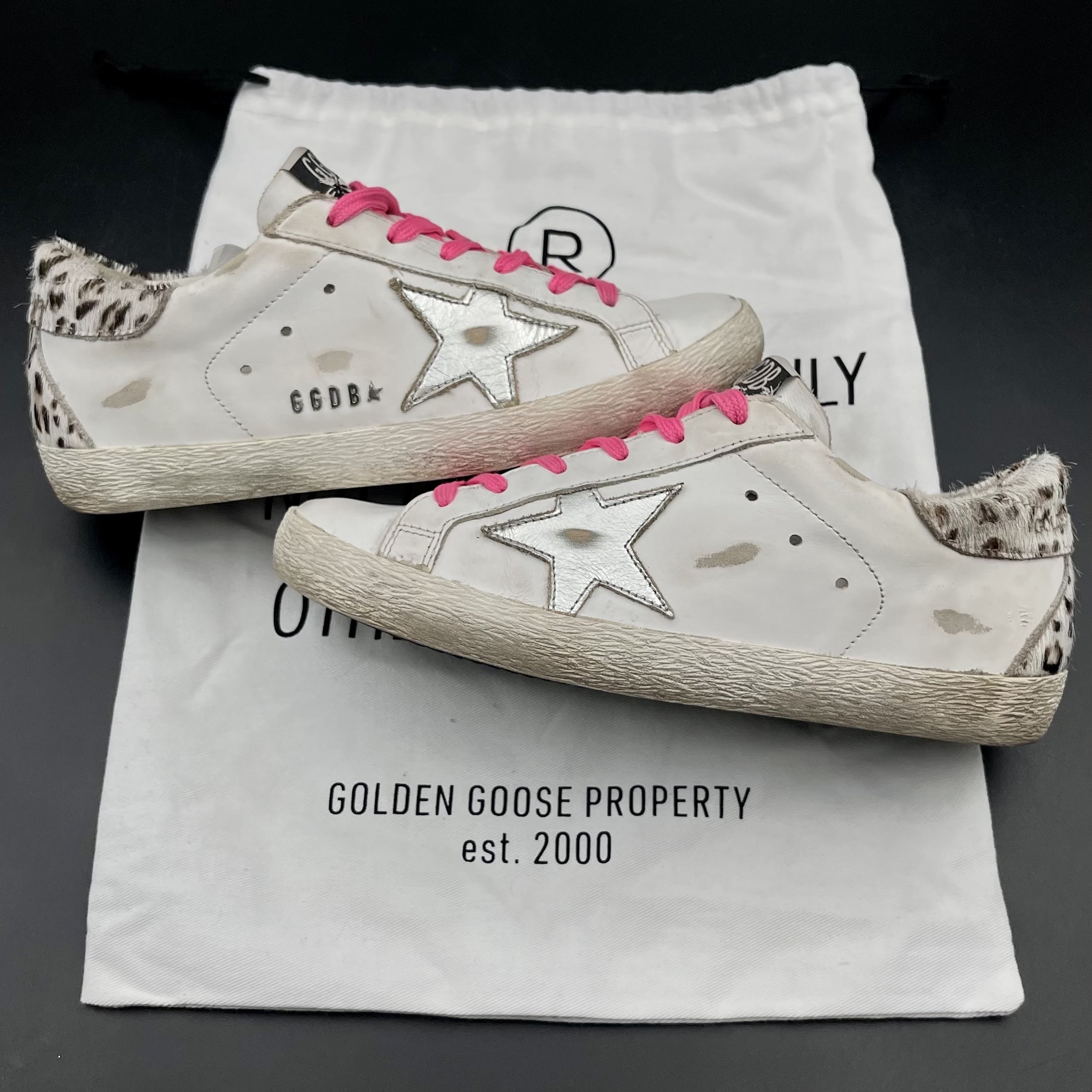 4052 Golden Goose 37