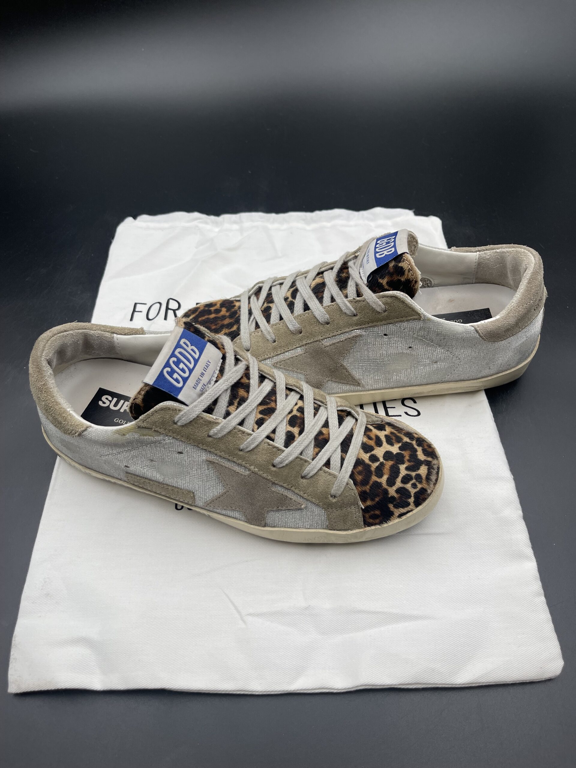 4184 Golden Goose 38 – 2