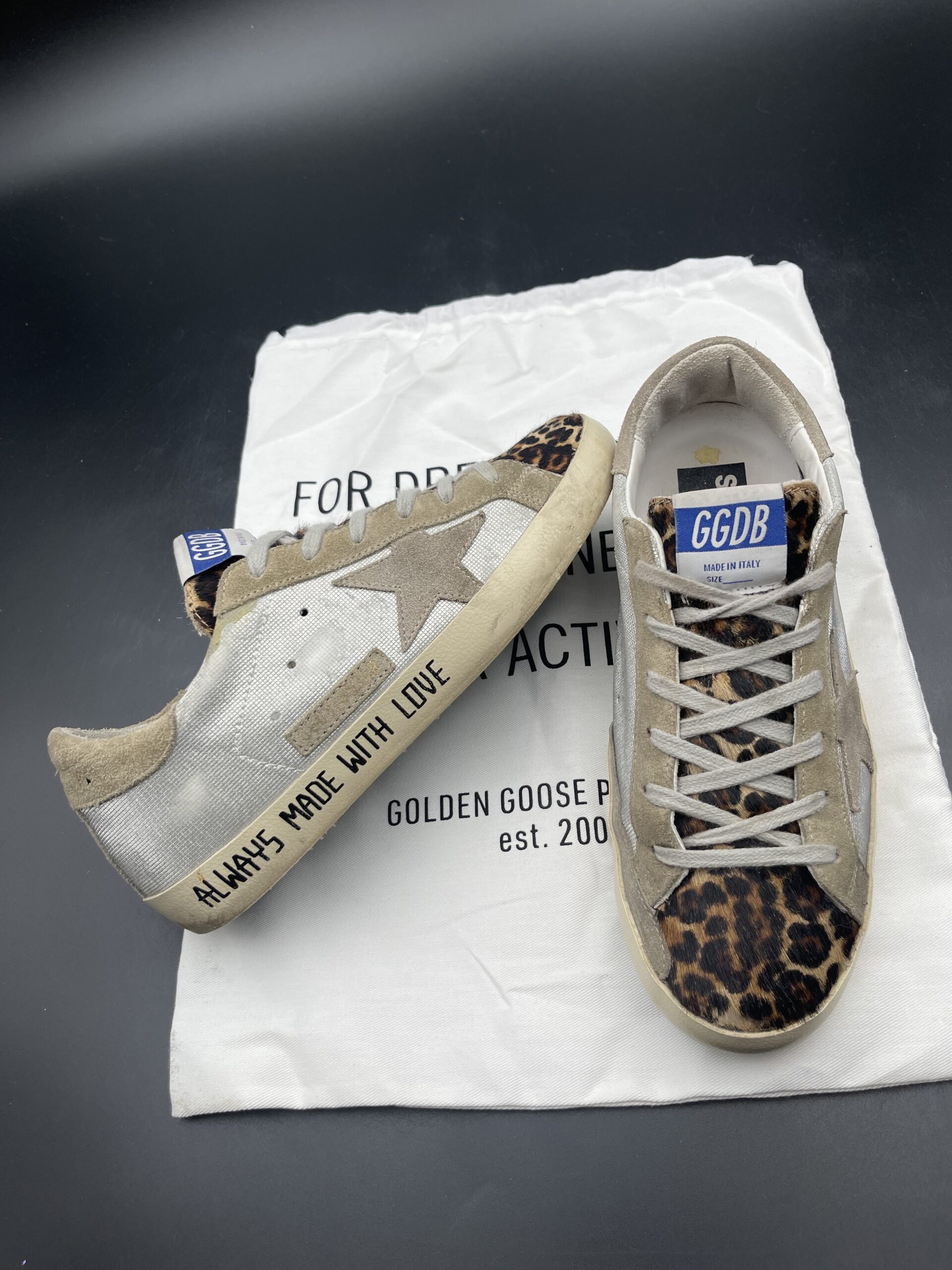 4184 Golden Goose 38 – 9