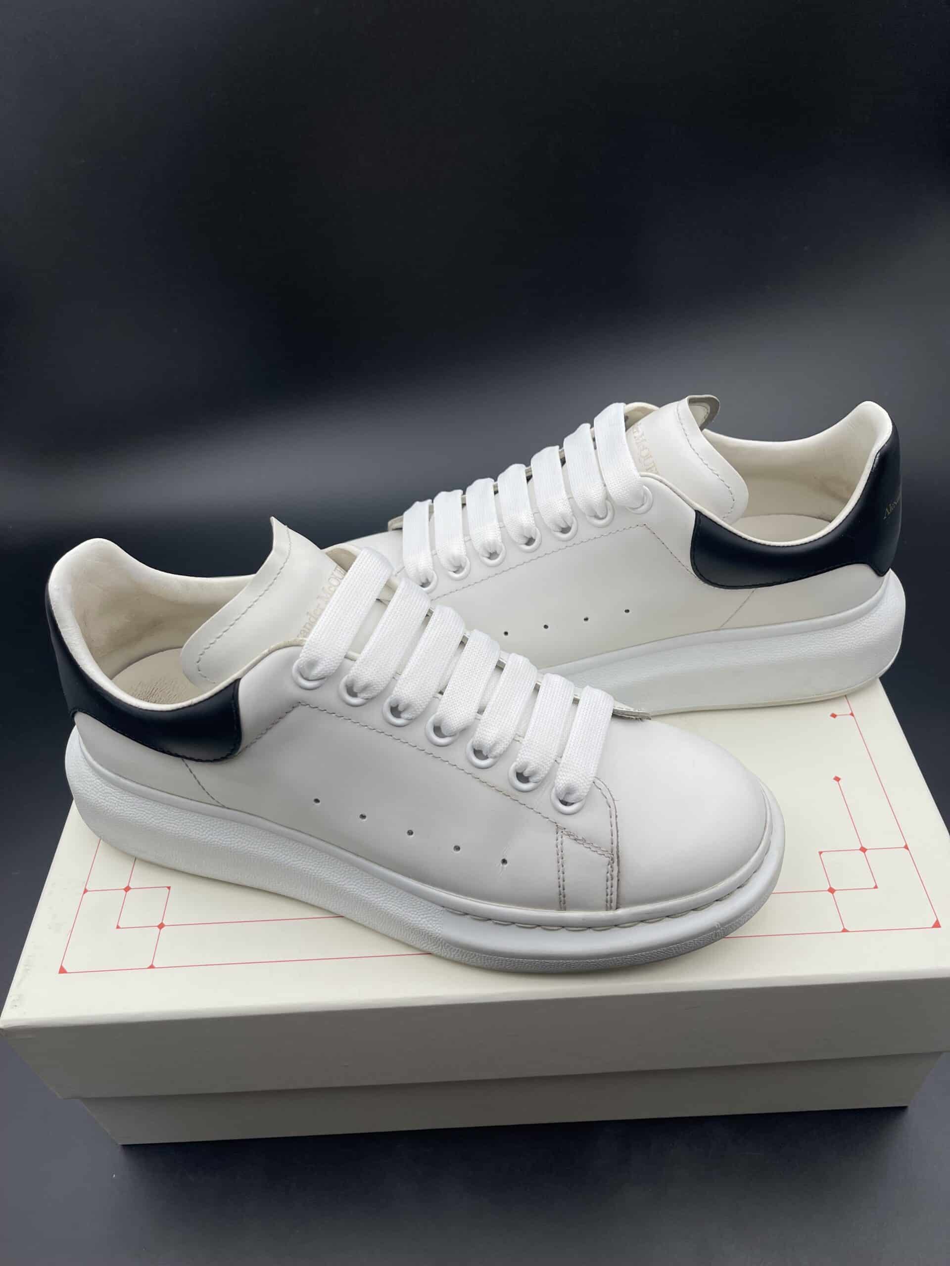 4208 Alexander Mcqueen 40 – 2
