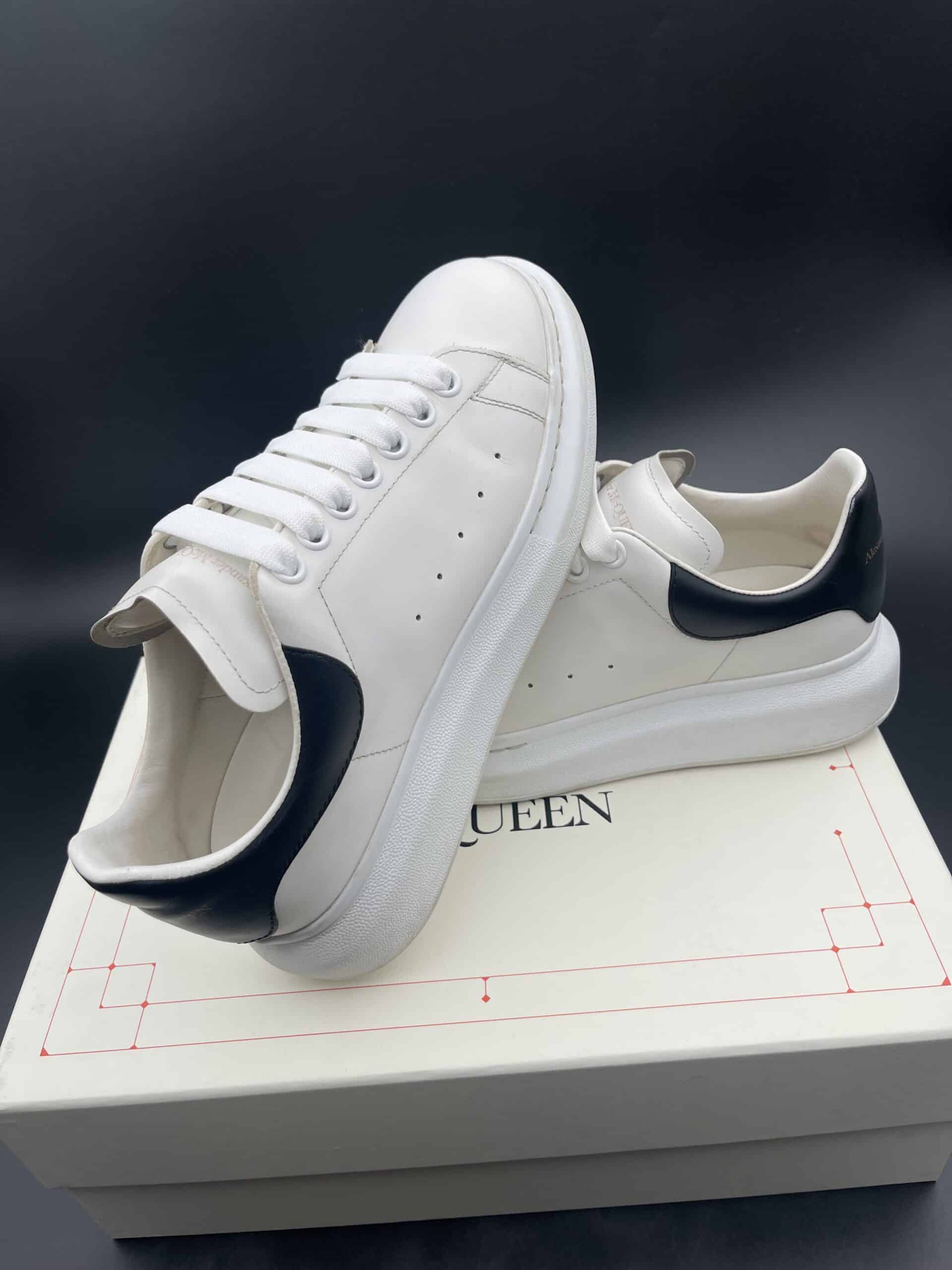 4208 Alexander Mcqueen 40 – 3