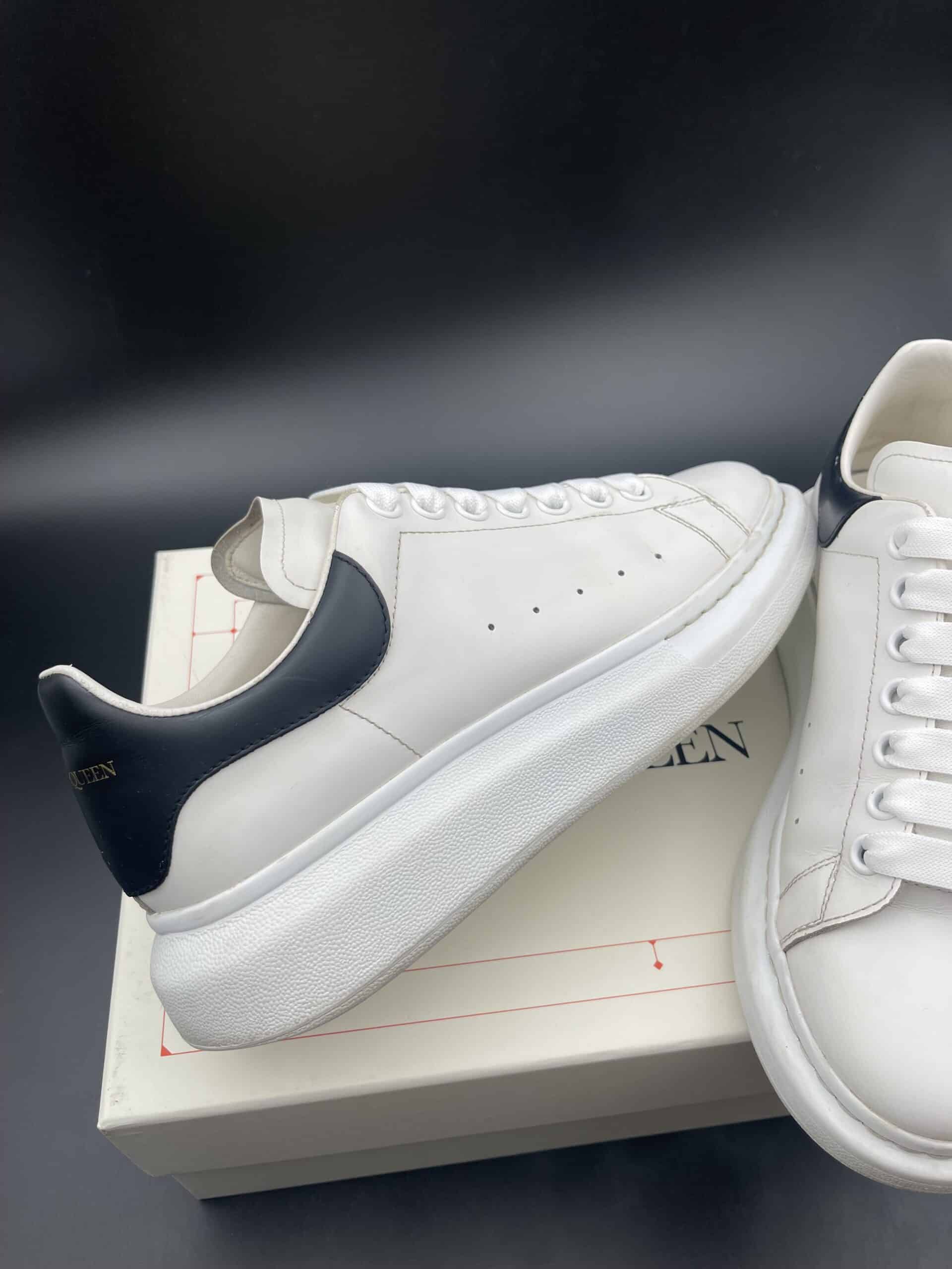 4208 Alexander Mcqueen 40 – 5