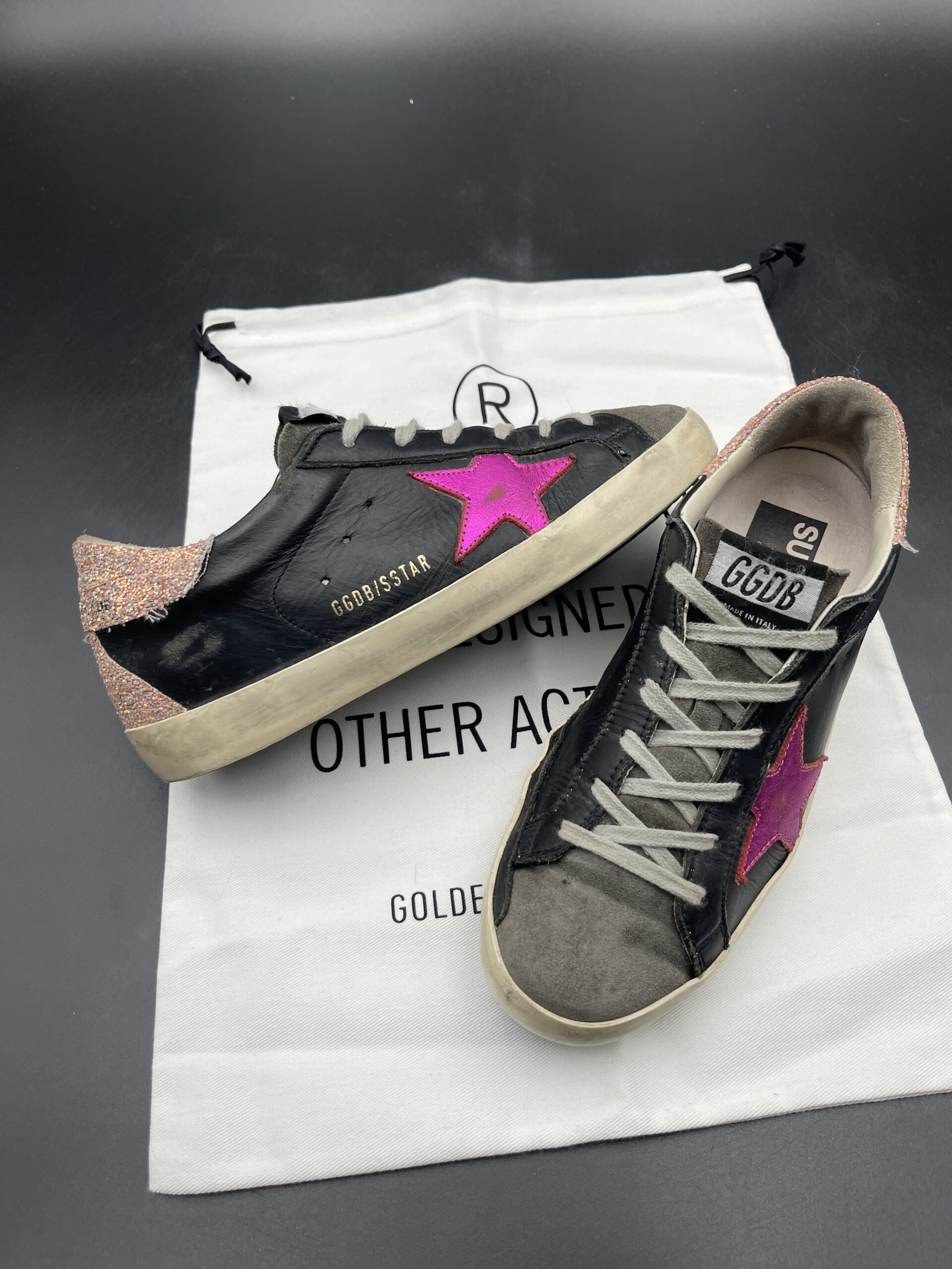 4409 Golden Goose 37 – 5