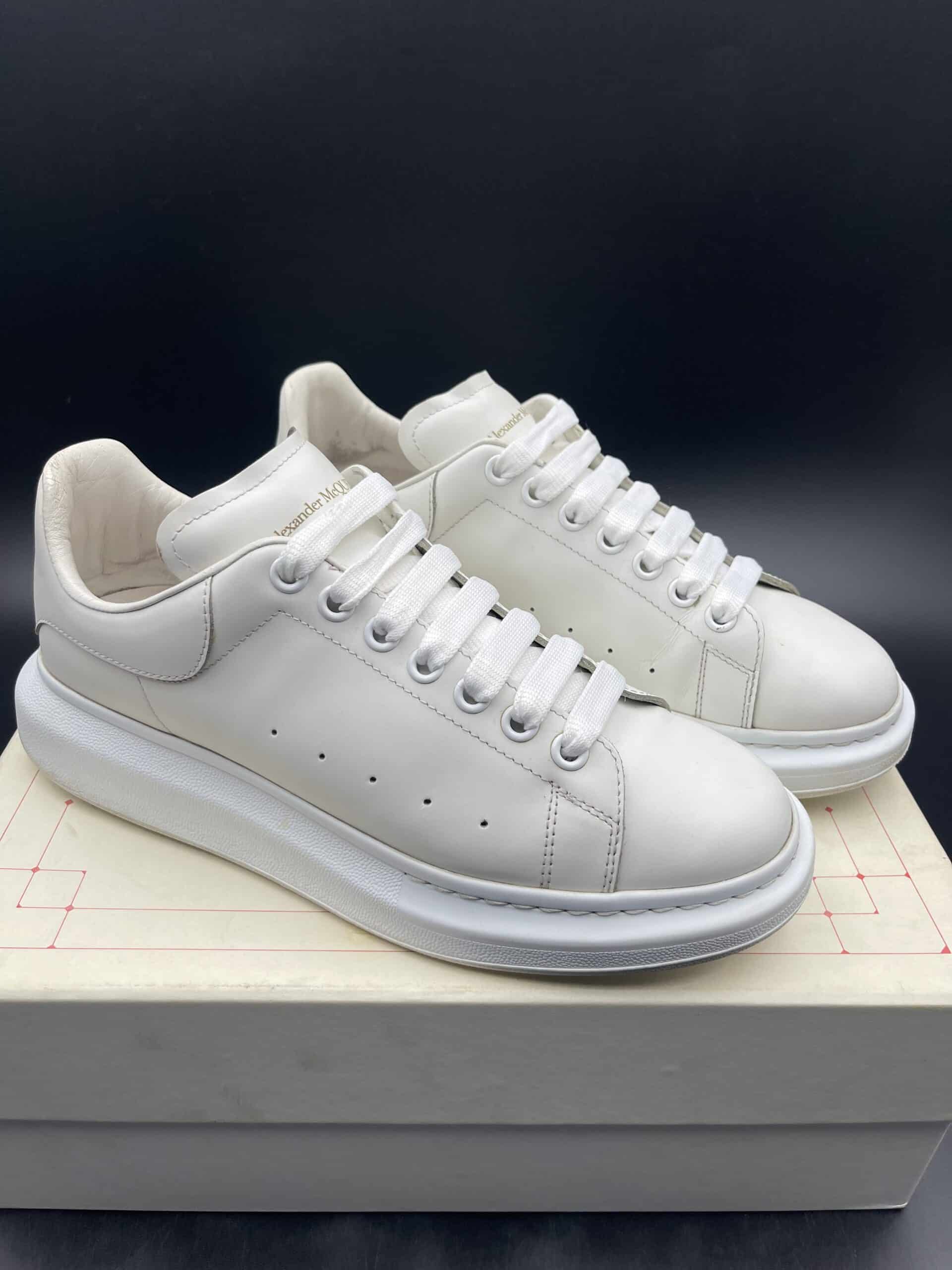 4449 Alexander Mcqueen 42 – 7