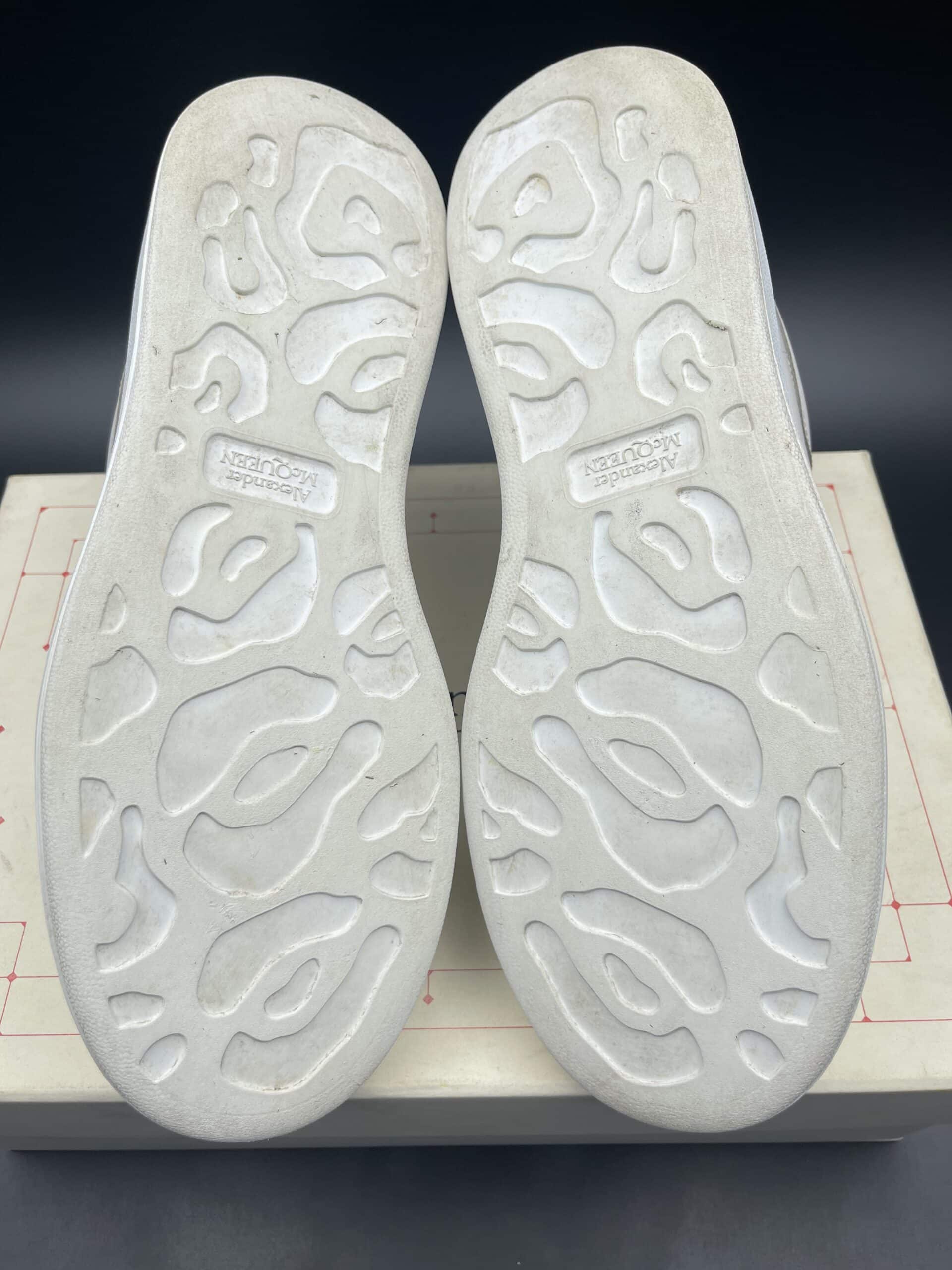 4449 Alexander Mcqueen 42 – 10