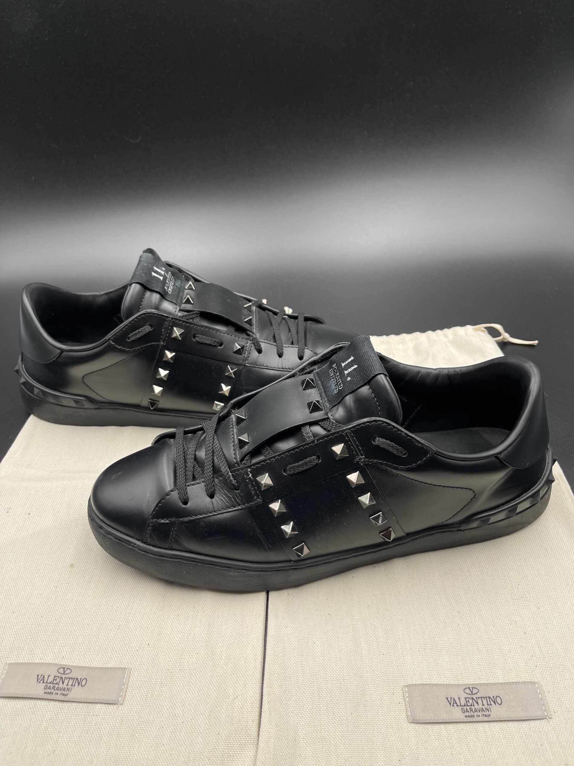 4458 Valentino 44 – 9
