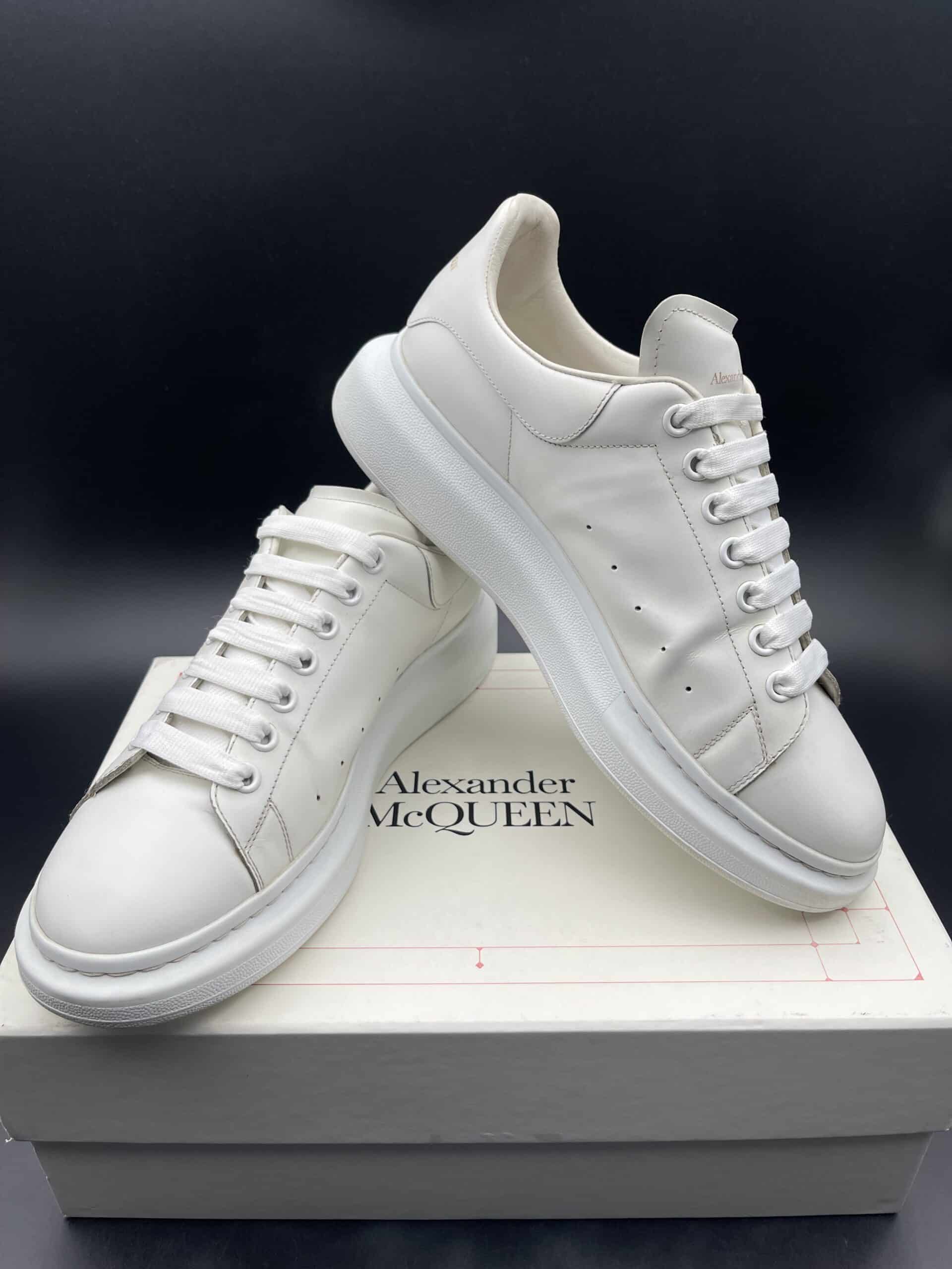 4510 Alexander Mcqueen 44 – 7
