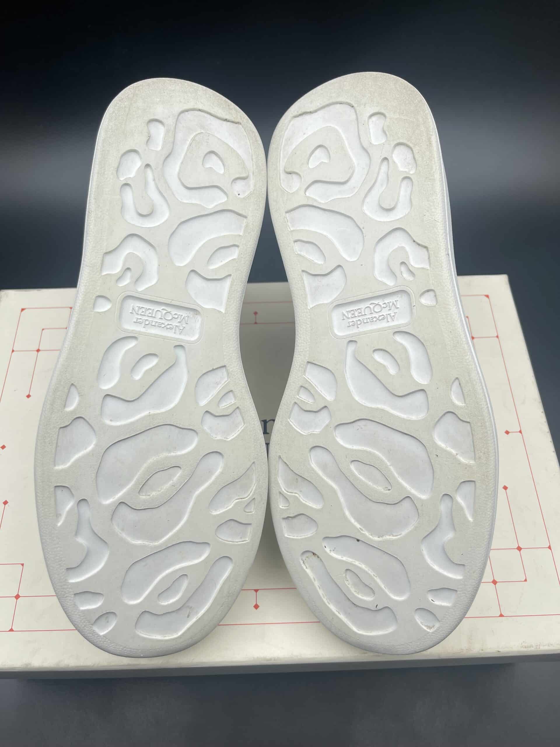 4519 Alexander Mcqueen 39 – 10