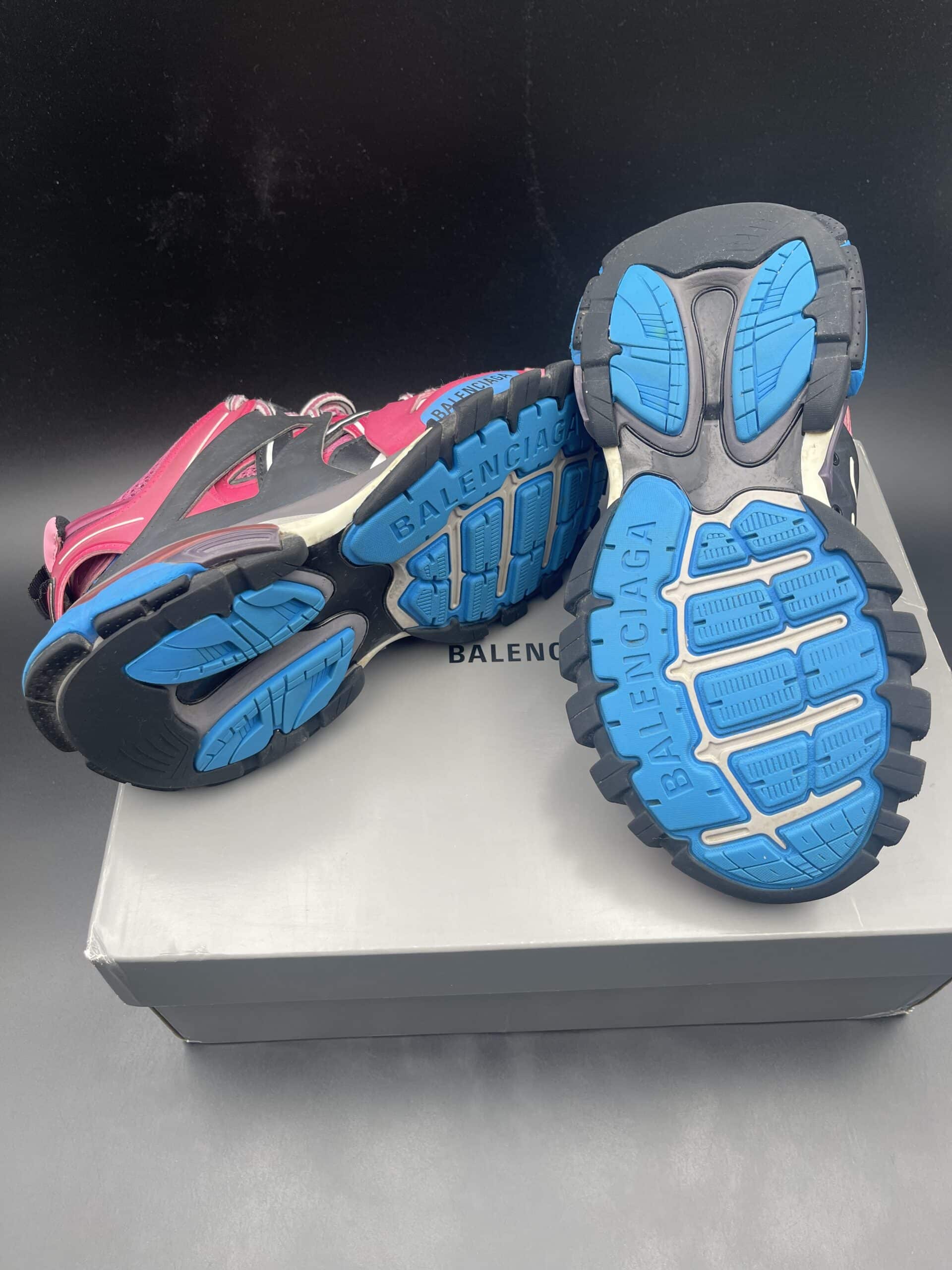 4530 Balenciaga 38 – 11