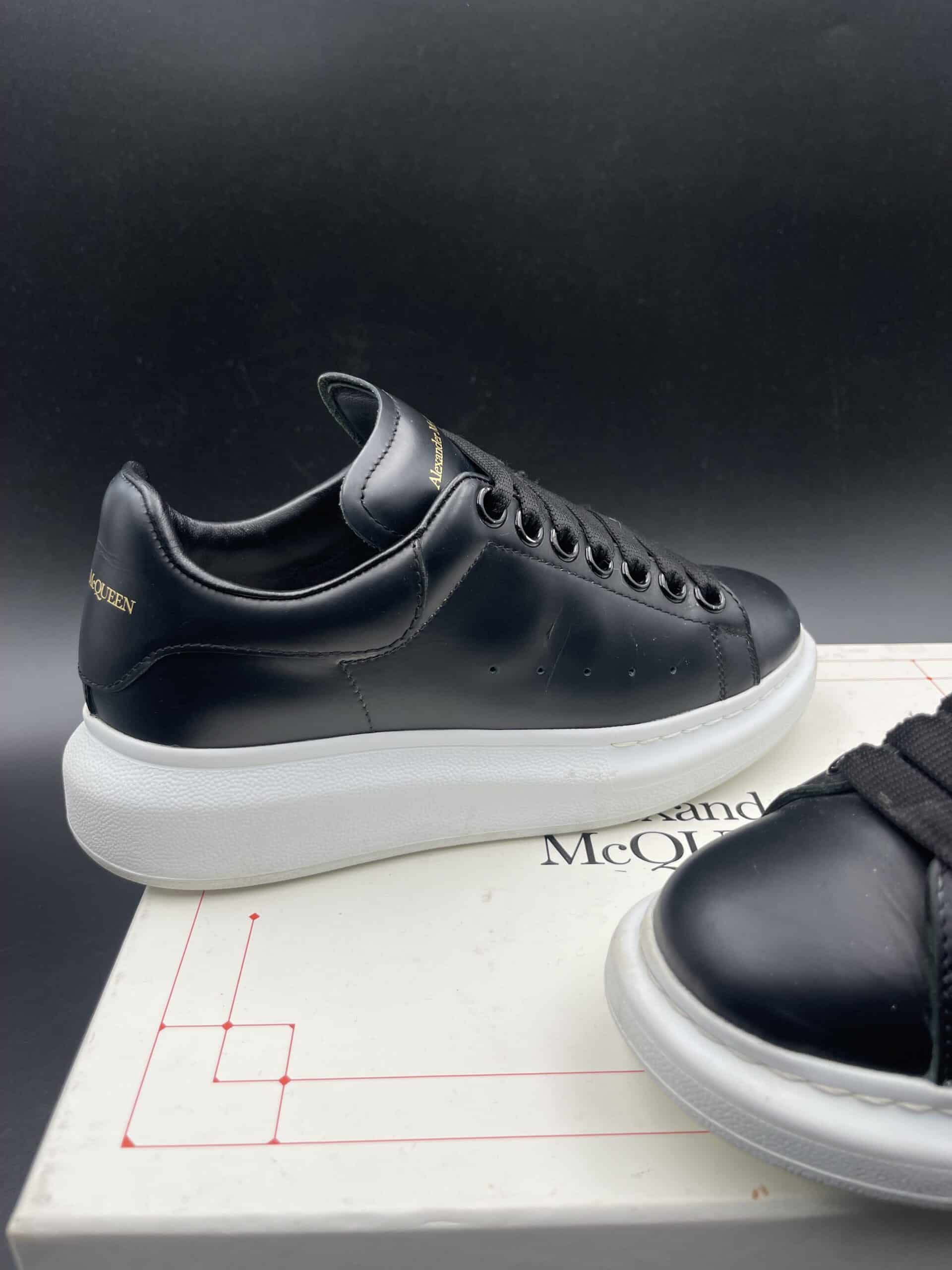 4595 Alexander Mcqueen 35,5 – 12