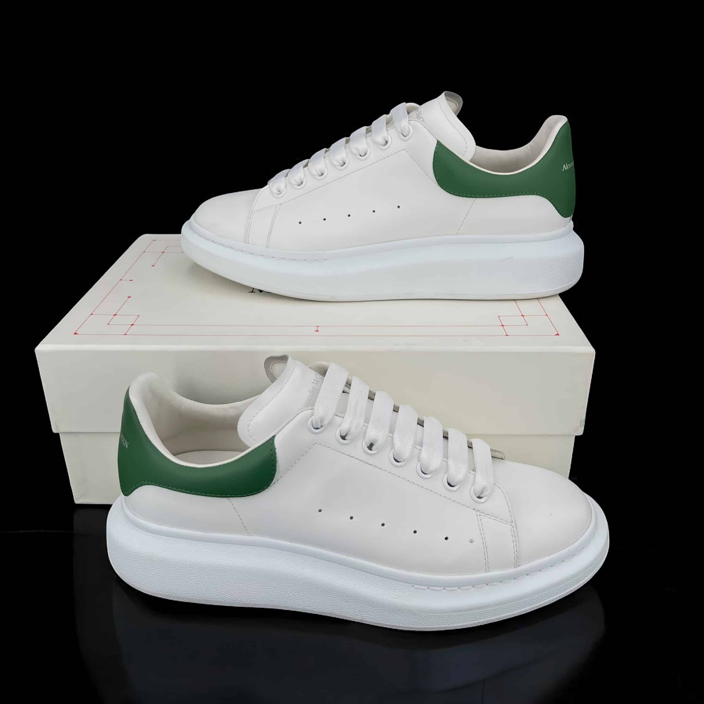 7962 Alexander McQueen Oversize Blanc/Cuir Vert 44 – 7