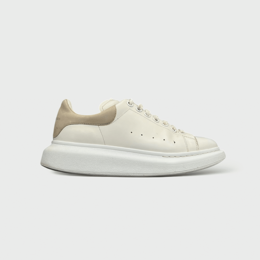 0000000564 Alexander Mcqueen Oversize Blanc/Beige 38