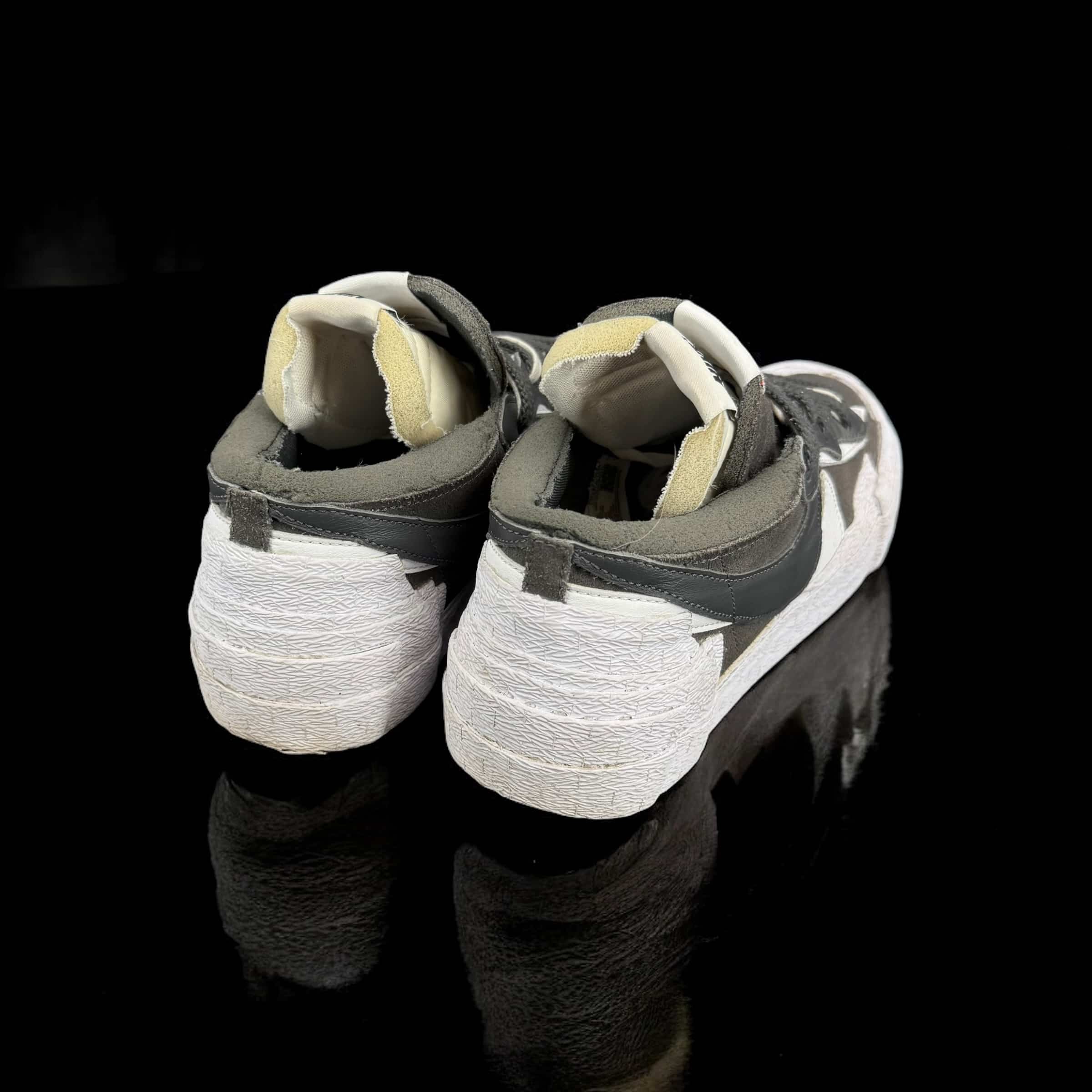 9906 Nike Blazer Sacai Gris/Blanc 41 – 5