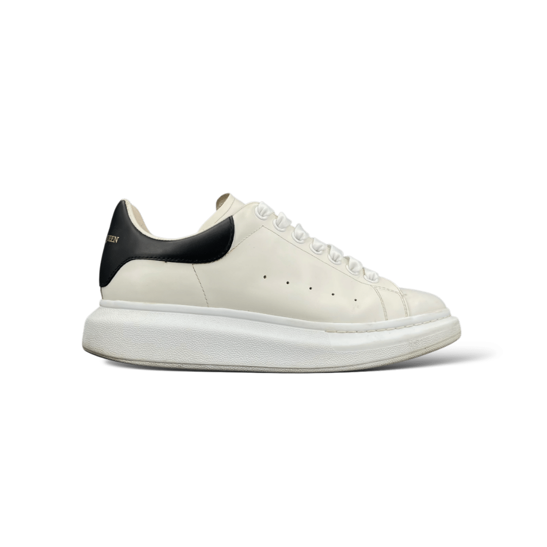 Alexander Mcqueen Oversize / Blanc / Noir / 38
