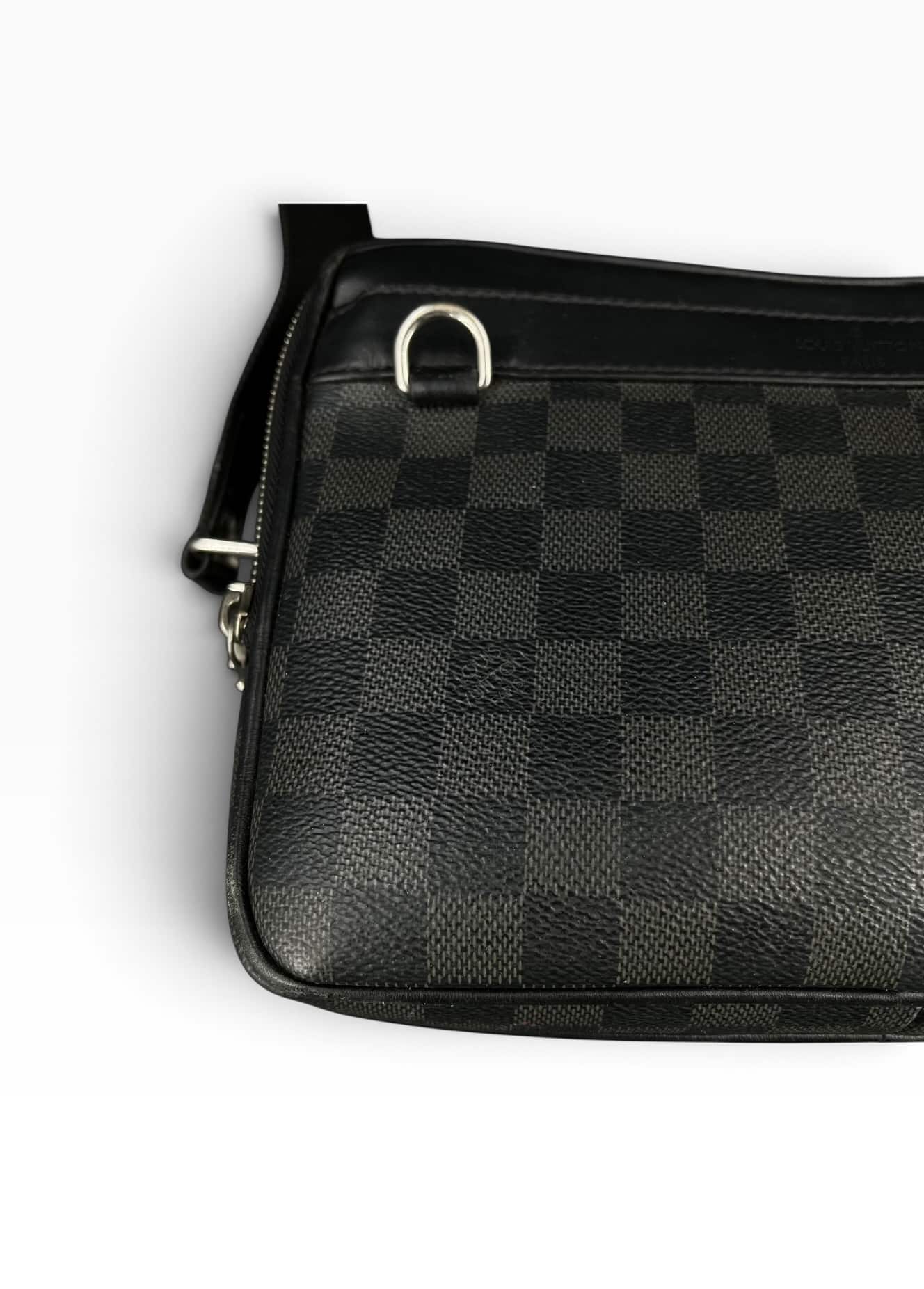 Louis Vuitton Messenger / Noir / Damier / Médium – 5