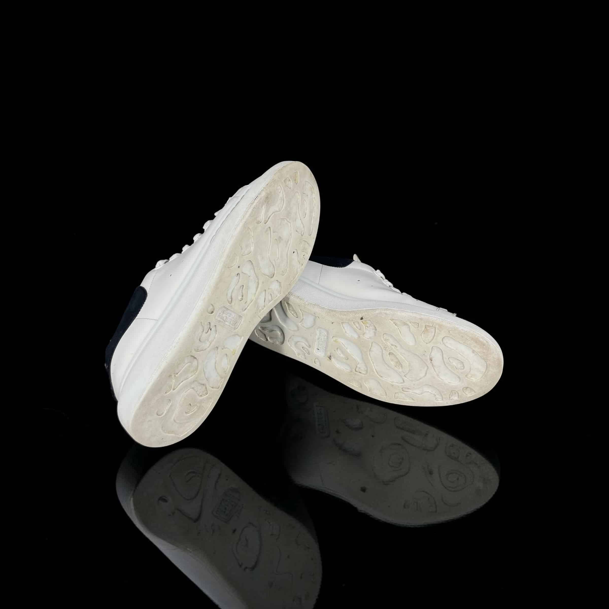 Alexander Mcqueen Oversize Runner / Blanc / Noir / 40 – 5