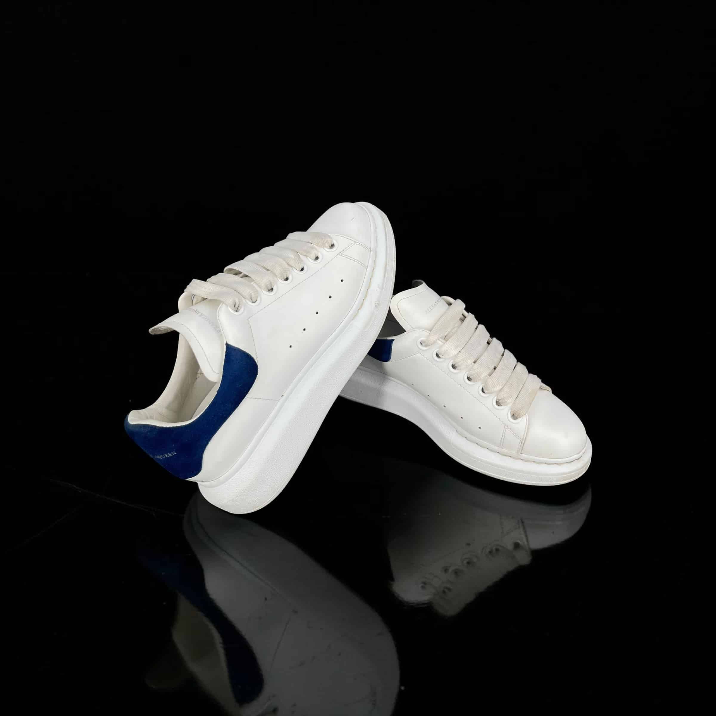 Alexander Mcqueen Oversize / Blanc / Bleu / 37 – 2