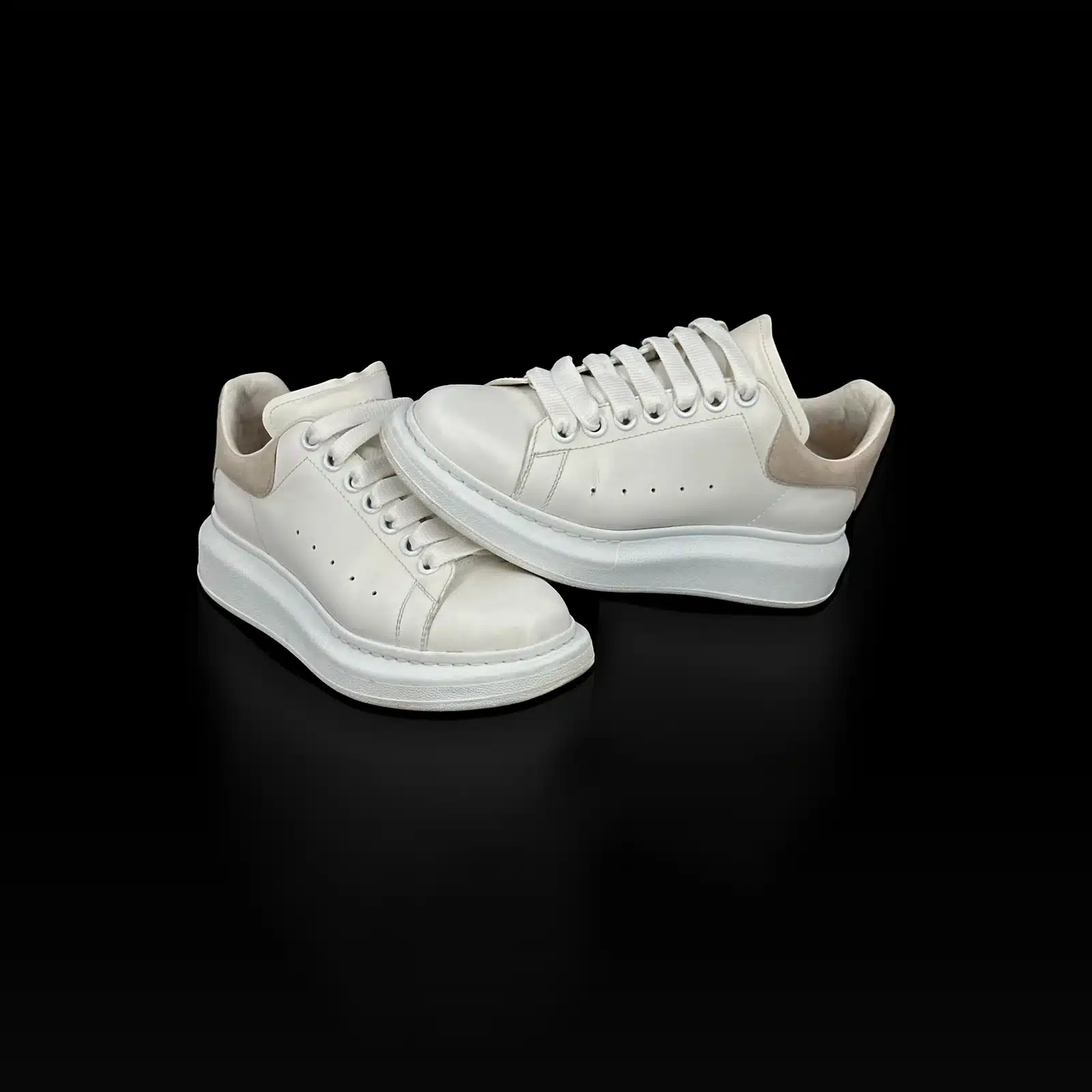 Alexander McQueen Oversize Sneakers White and Beige – Size 37.5 – 2