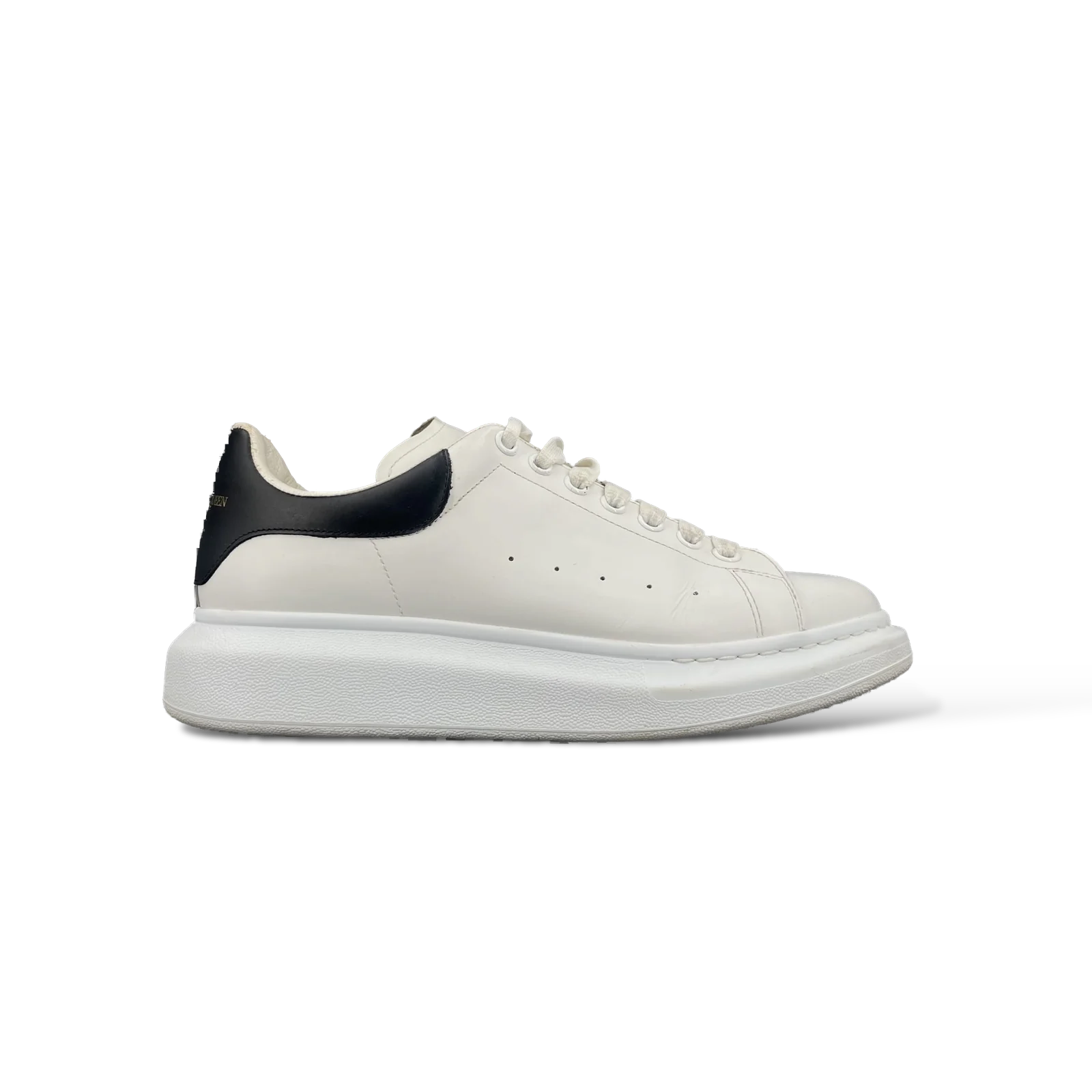 Baskets Alexander McQueen Oversize Blanc et Noir – Taille 43
