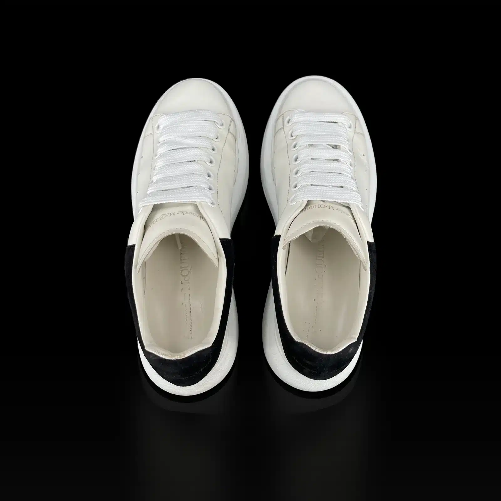 Sneakers Alexander McQueen Oversize Bianco e Nero – Taglia 38 – 4